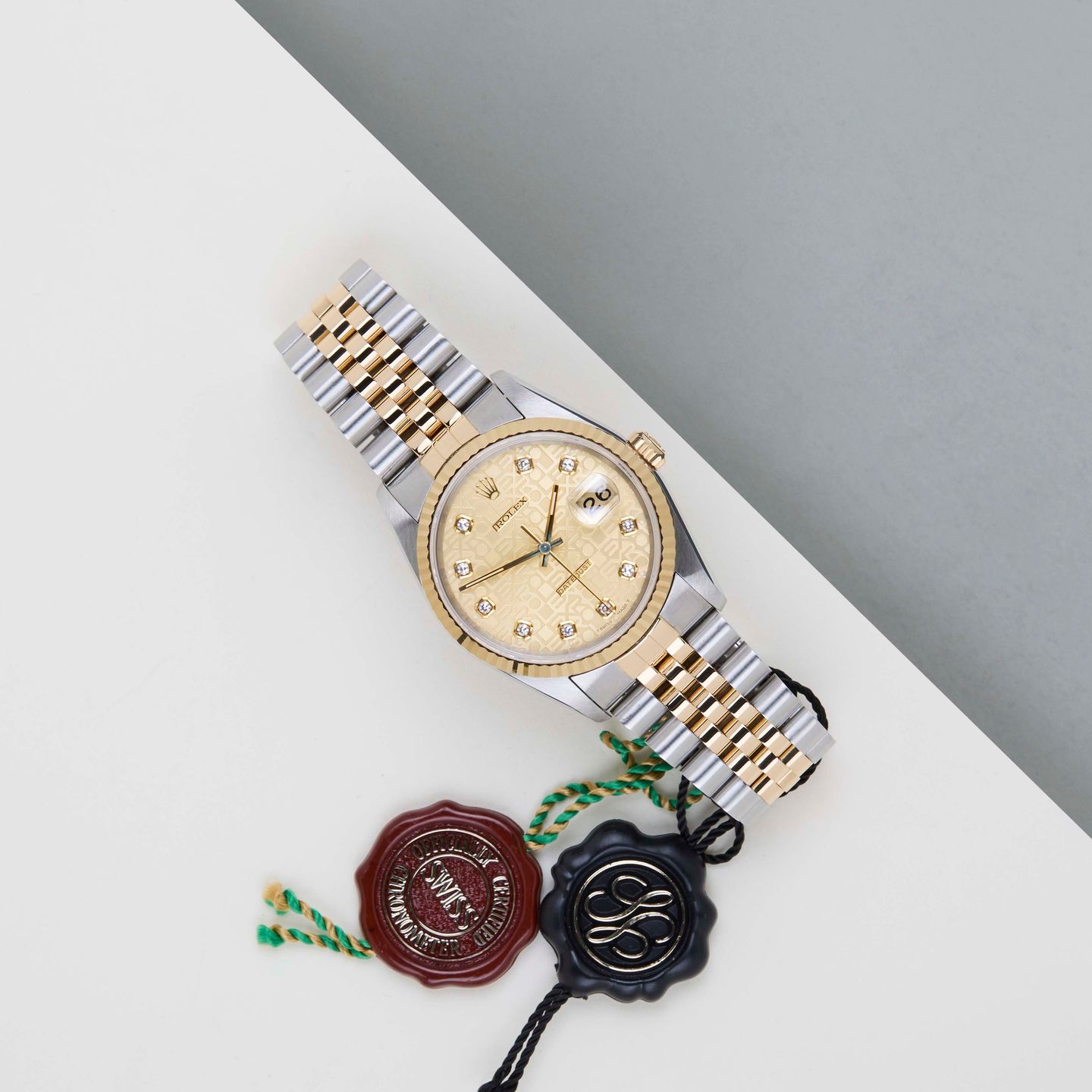 Rolex Datejust 36 16233 (1997) - Champagne dial 36 mm Gold/Steel case (2/8)