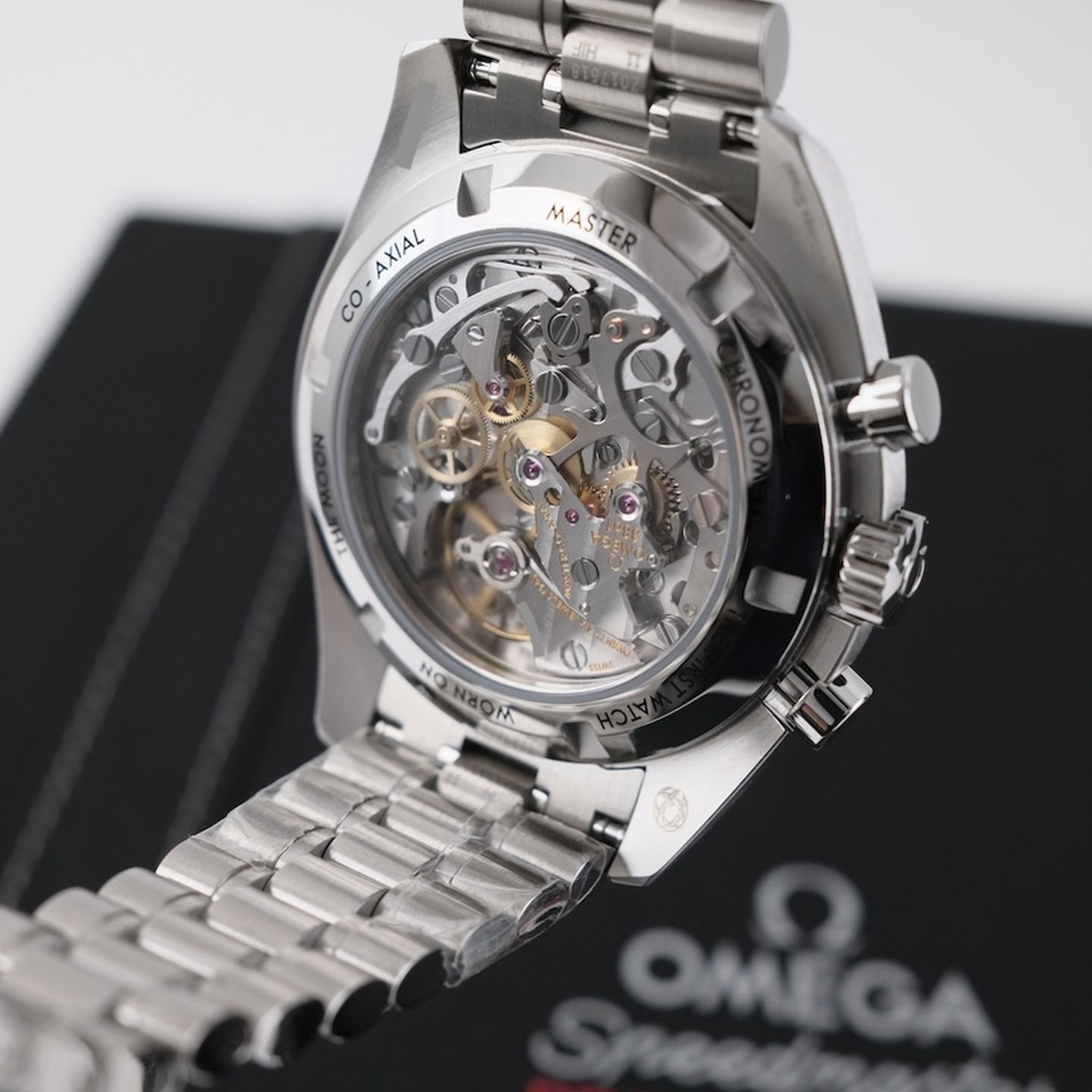 Omega Speedmaster Professional Moonwatch 310.30.42.50.01.004 (2026) - Black dial 42 mm Steel case (7/8)