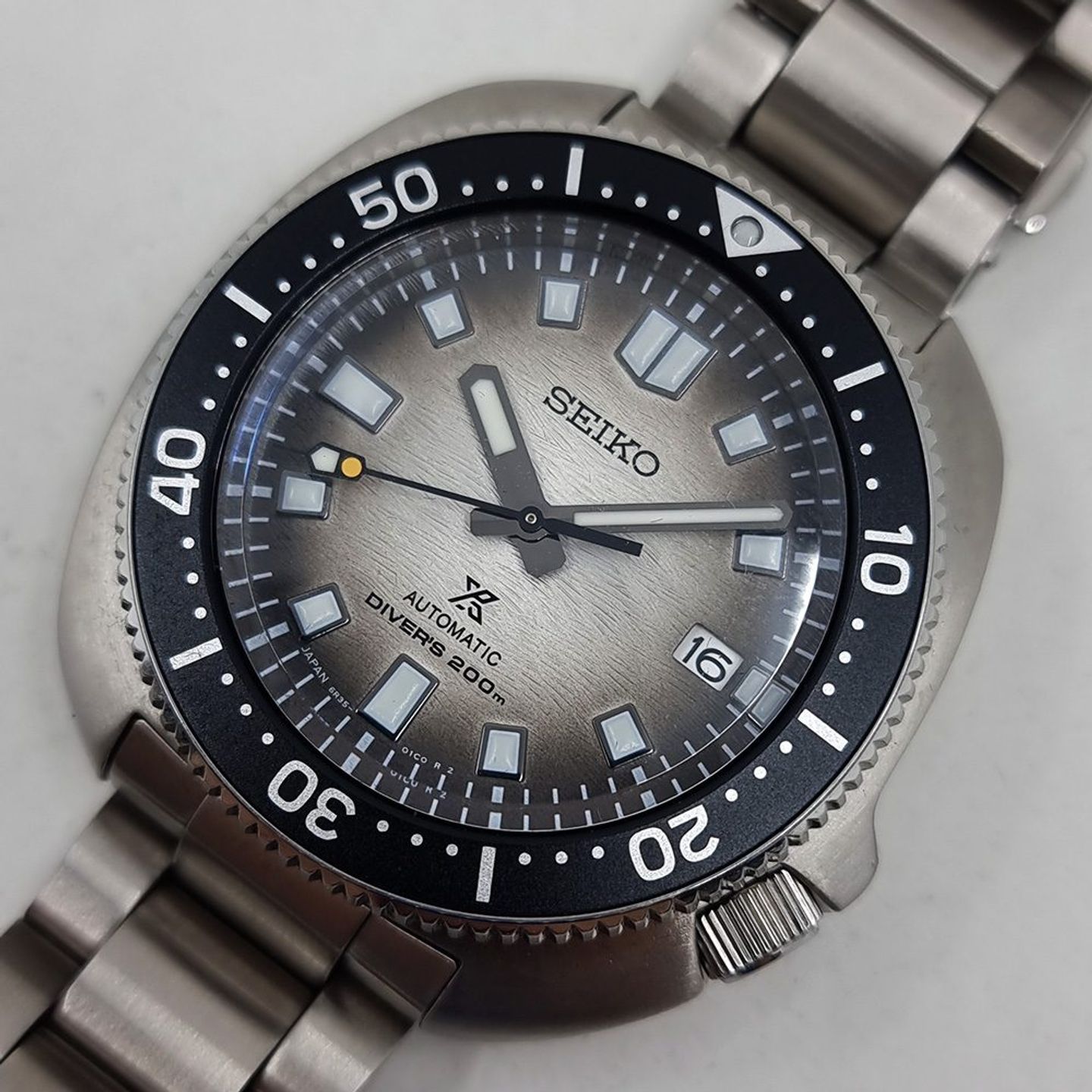 Seiko Prospex SPB261J1 (2025) - Grey dial 43 mm Steel case (1/8)