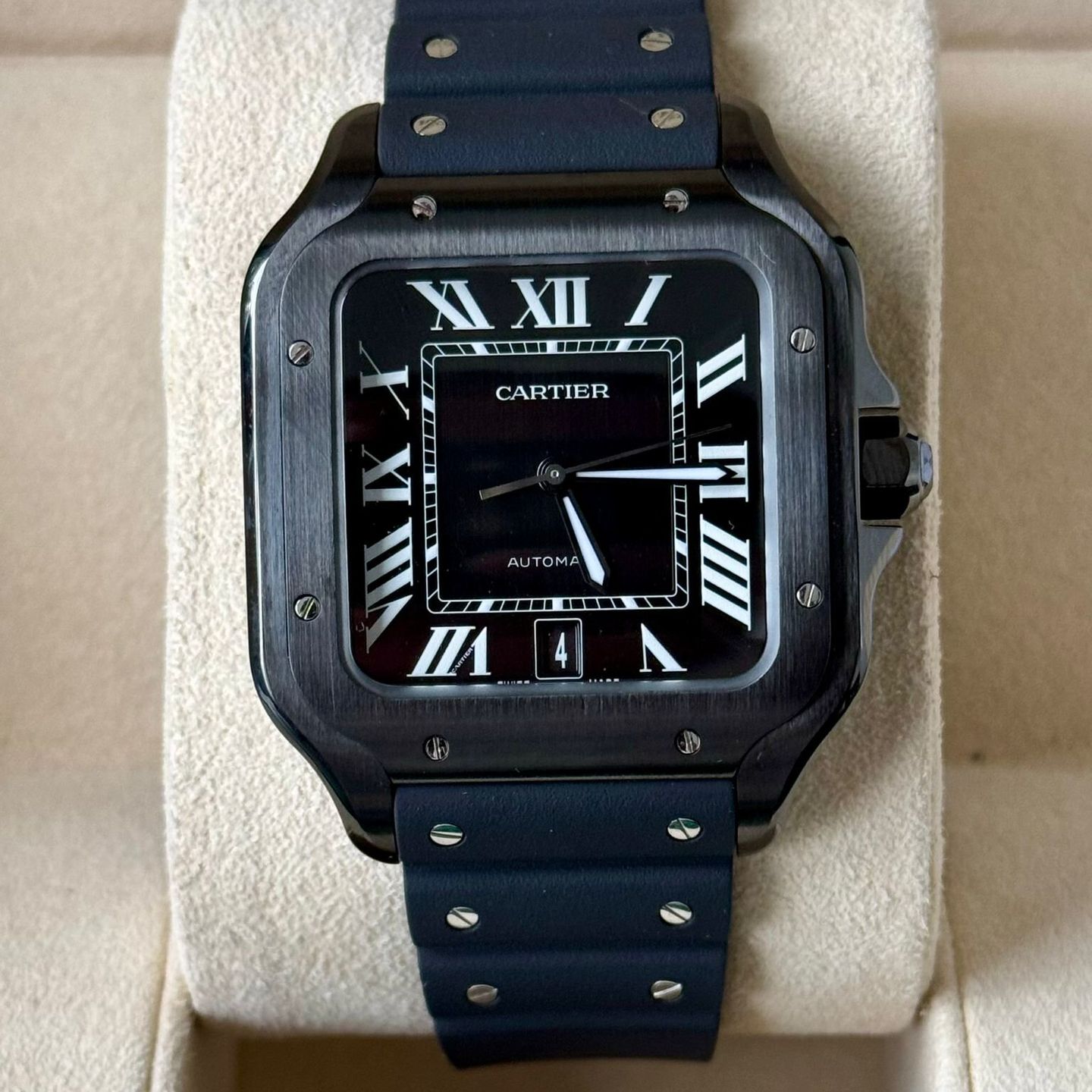 Cartier Santos WSSA0039 (2024) - Black dial 40 mm Steel case (2/7)