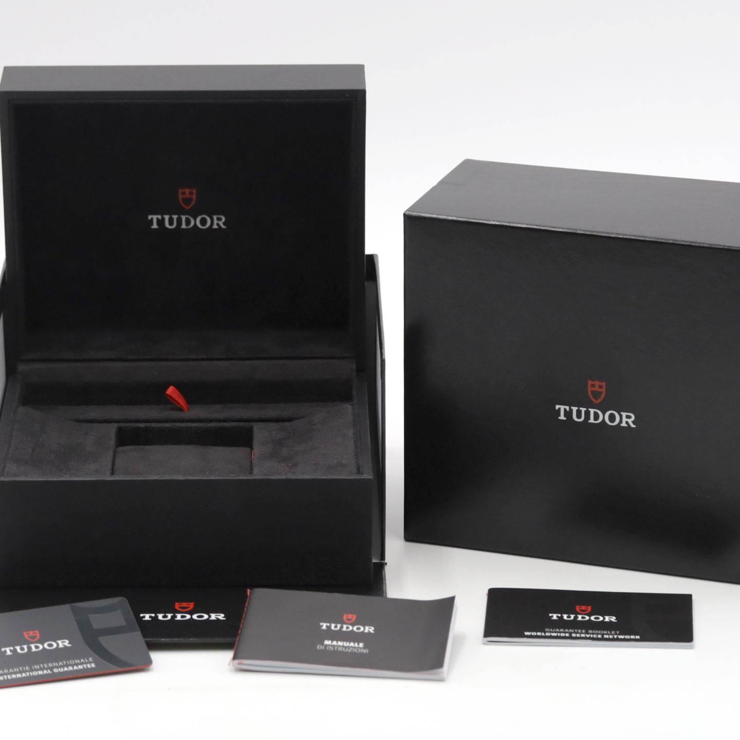 Tudor Black Bay 41 79540 - (8/8)