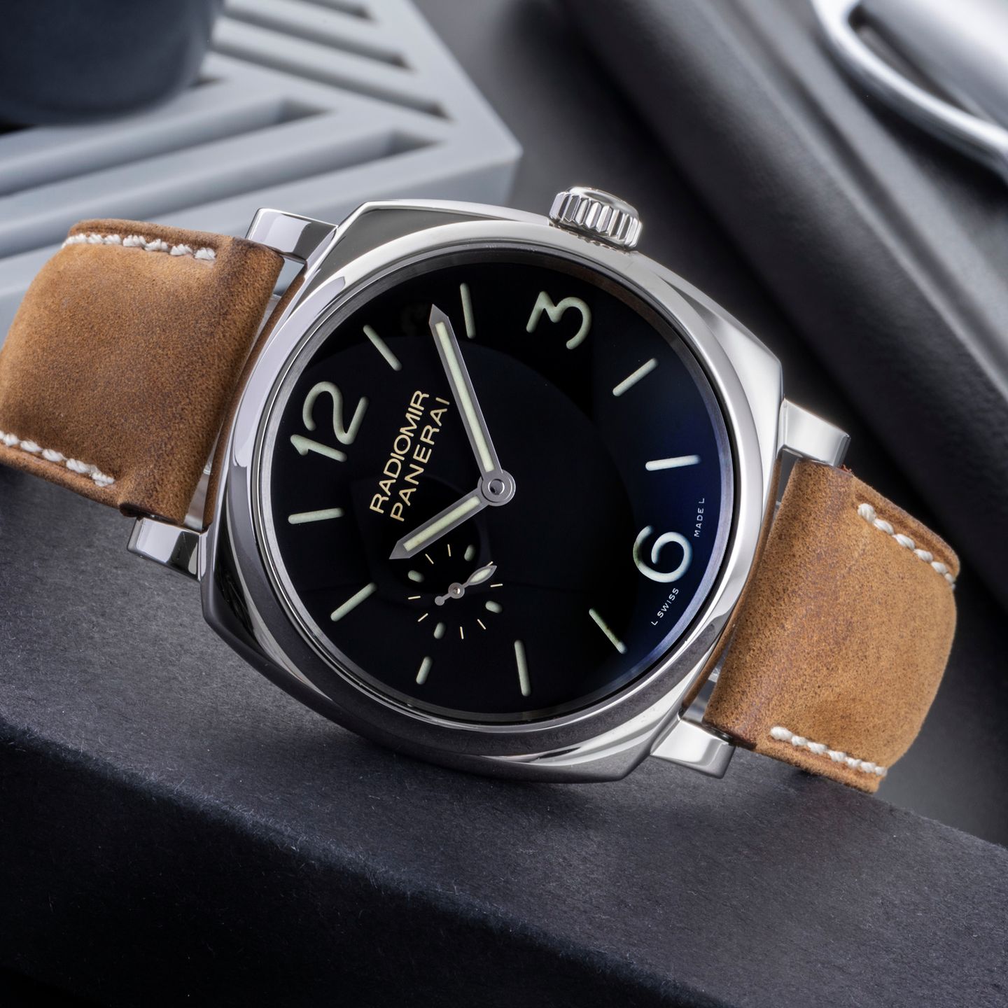 Panerai Radiomir 1940 3 Days PAM00574 (2017) - Zwart wijzerplaat 42mm Staal (2/8)