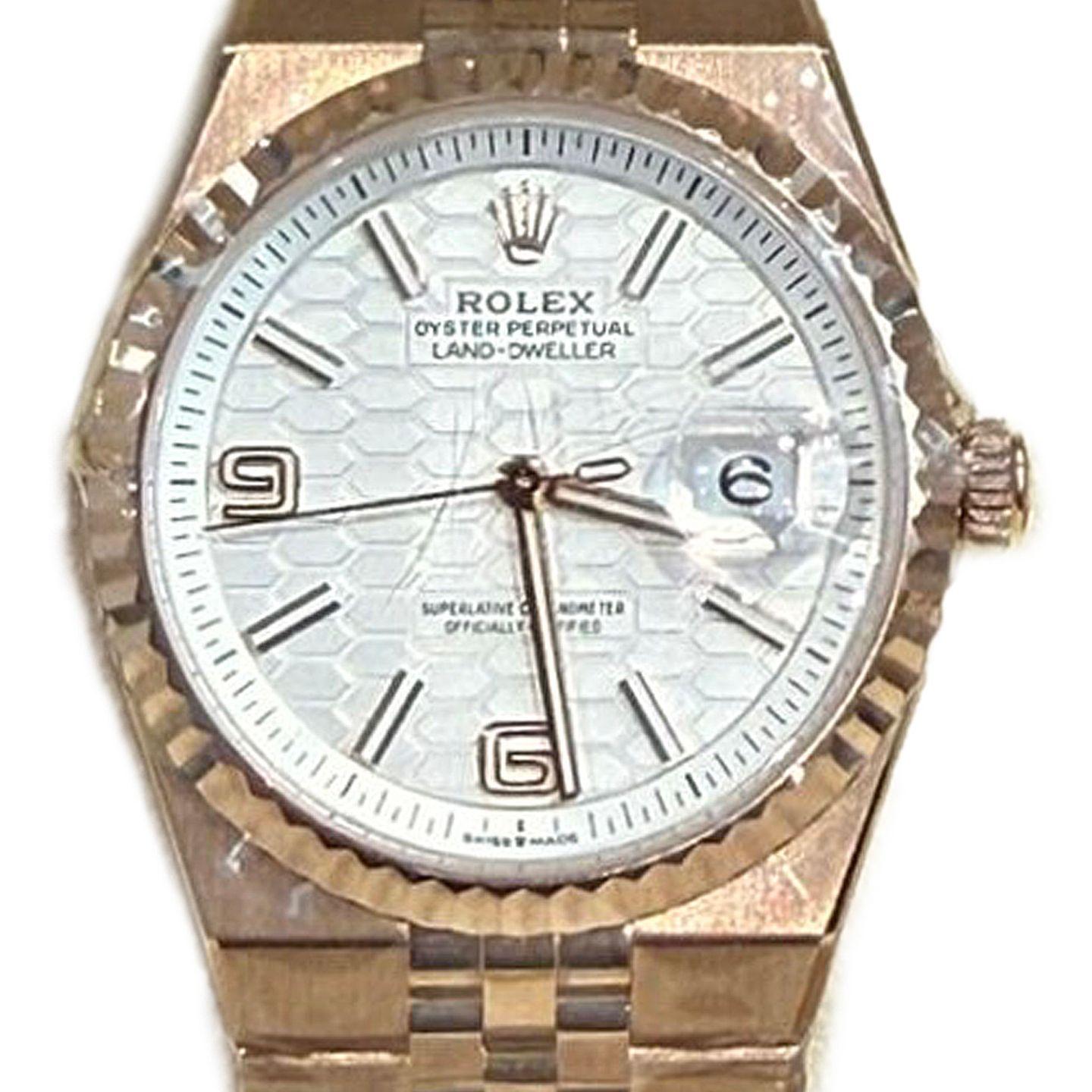 Rolex Land-Dweller 36 127235 (2026) - White dial 36 mm Rose Gold case (1/1)