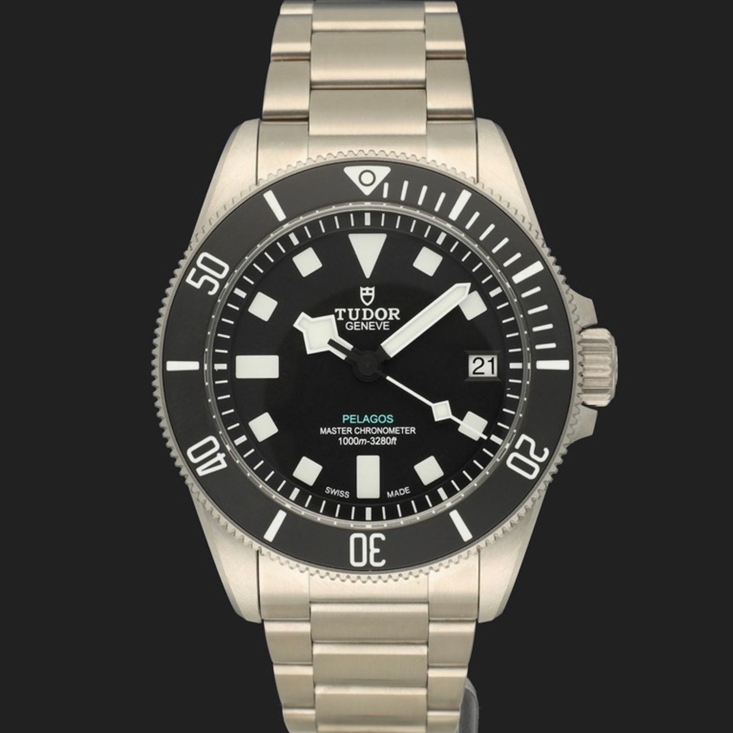 Tudor Pelagos 2543C1A7NU (2026) - 43mm Titanium (2/8)