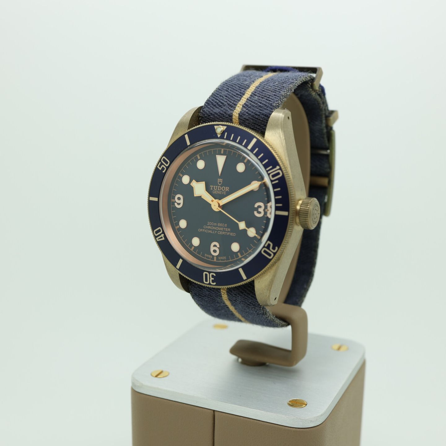 Tudor Black Bay Bronze 79250BB - (1/7)