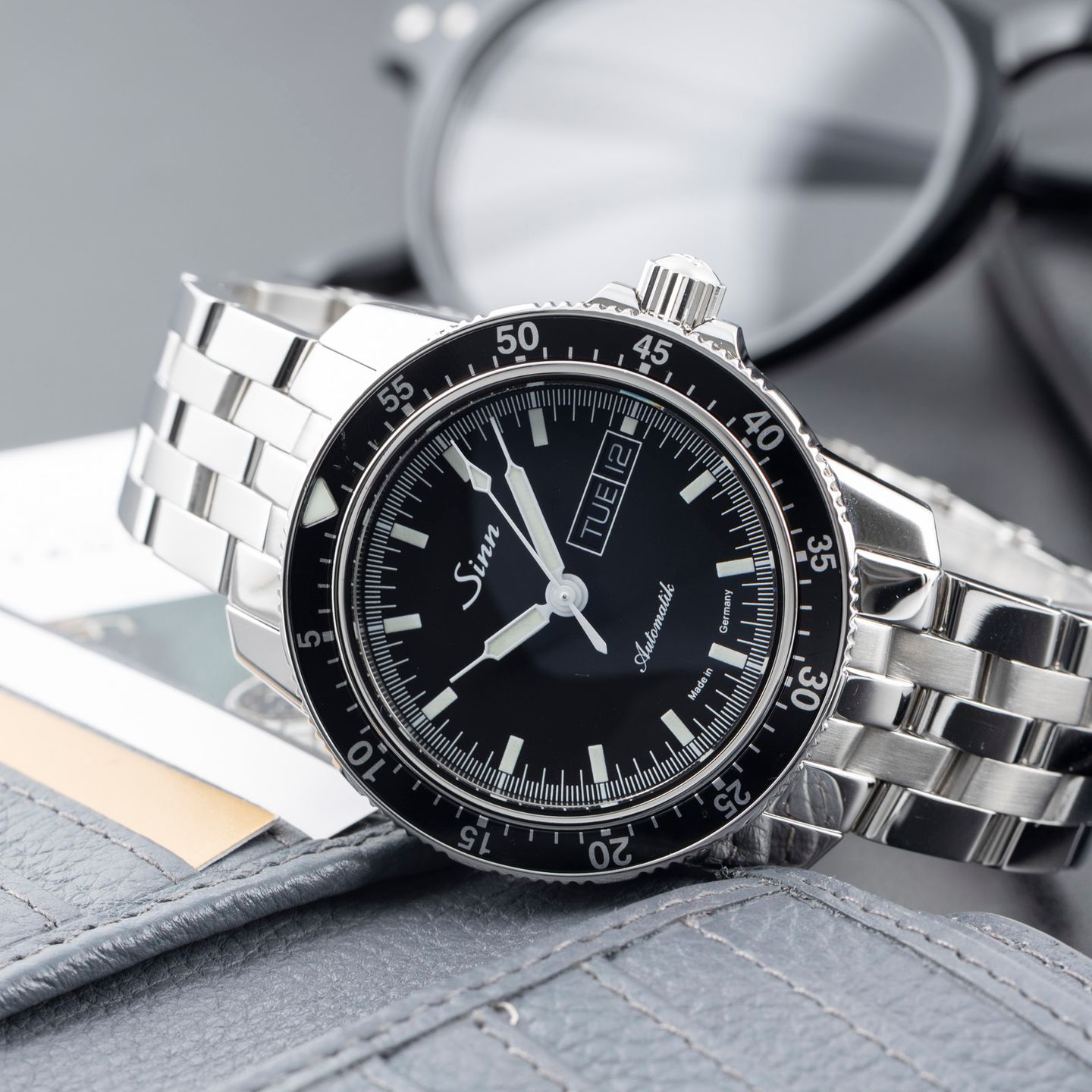 Sinn 104 104.012 - (2/8)