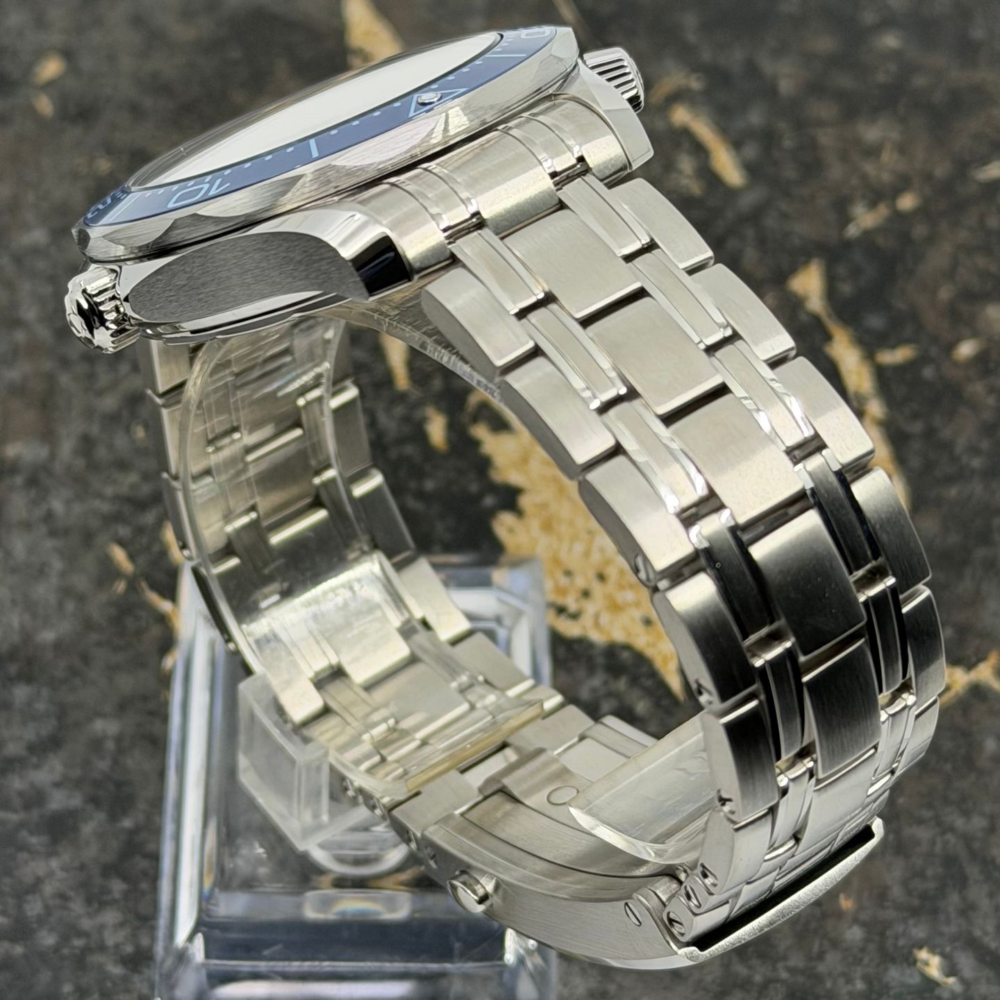 Omega Seamaster Diver 300 M 210.30.42.20.03.003 - (6/8)