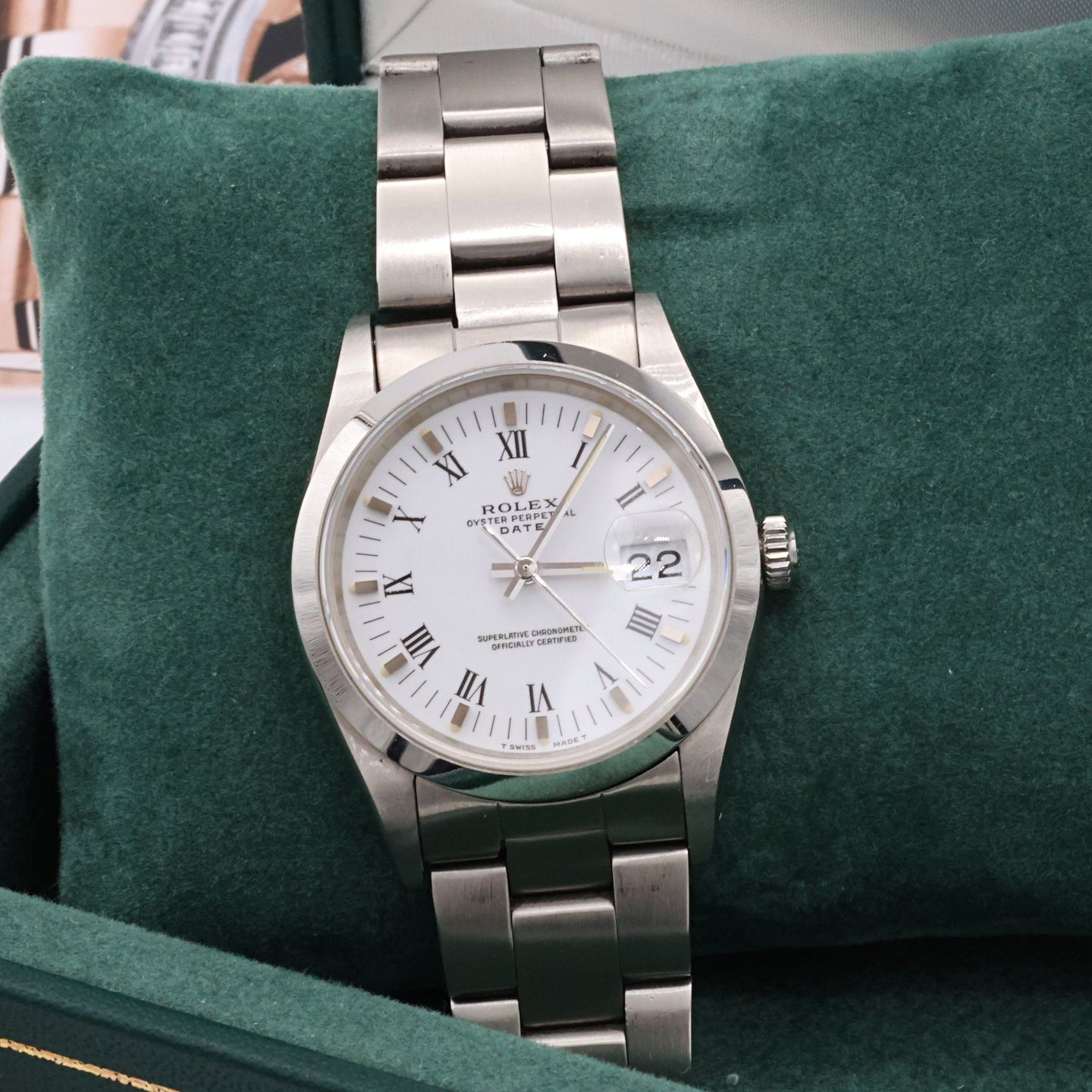 Rolex Oyster Perpetual Date 15200 - (2/8)
