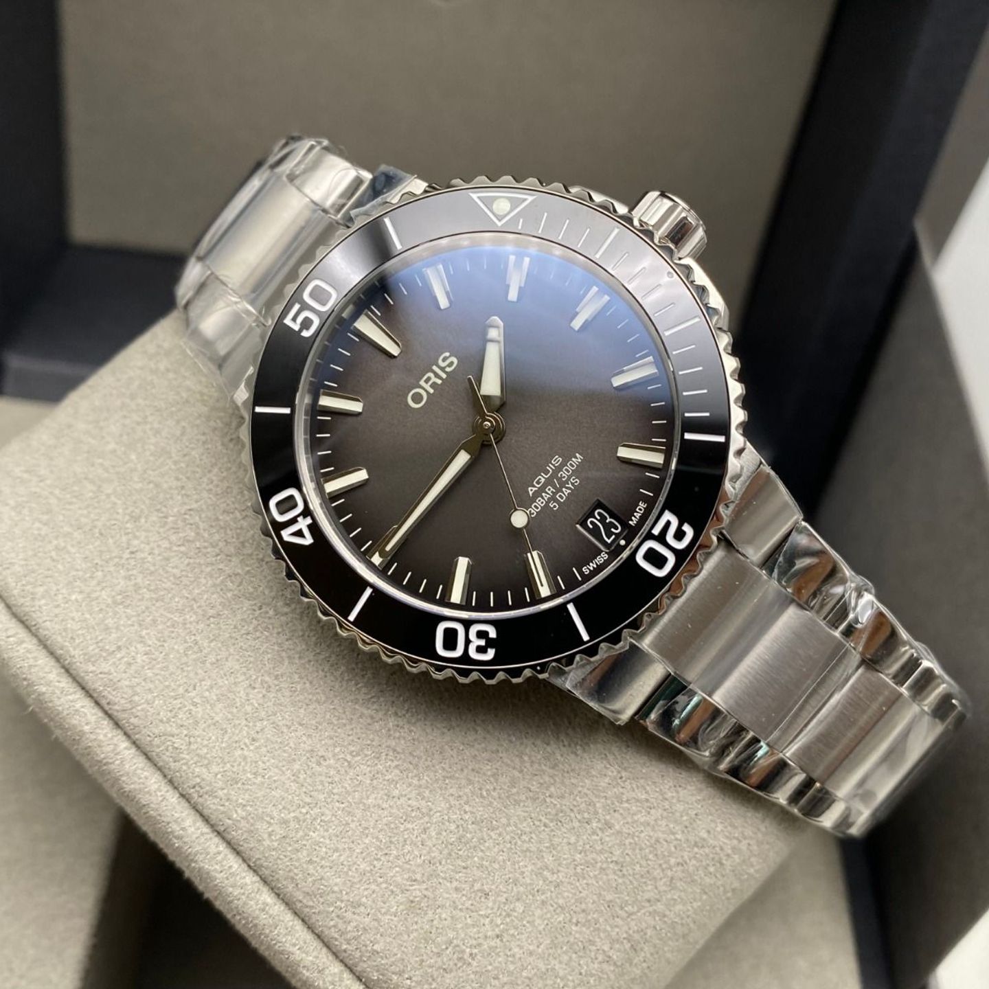 Oris Aquis Date 01 400 7769 4154-07 8 22 09PEB - (5/8)