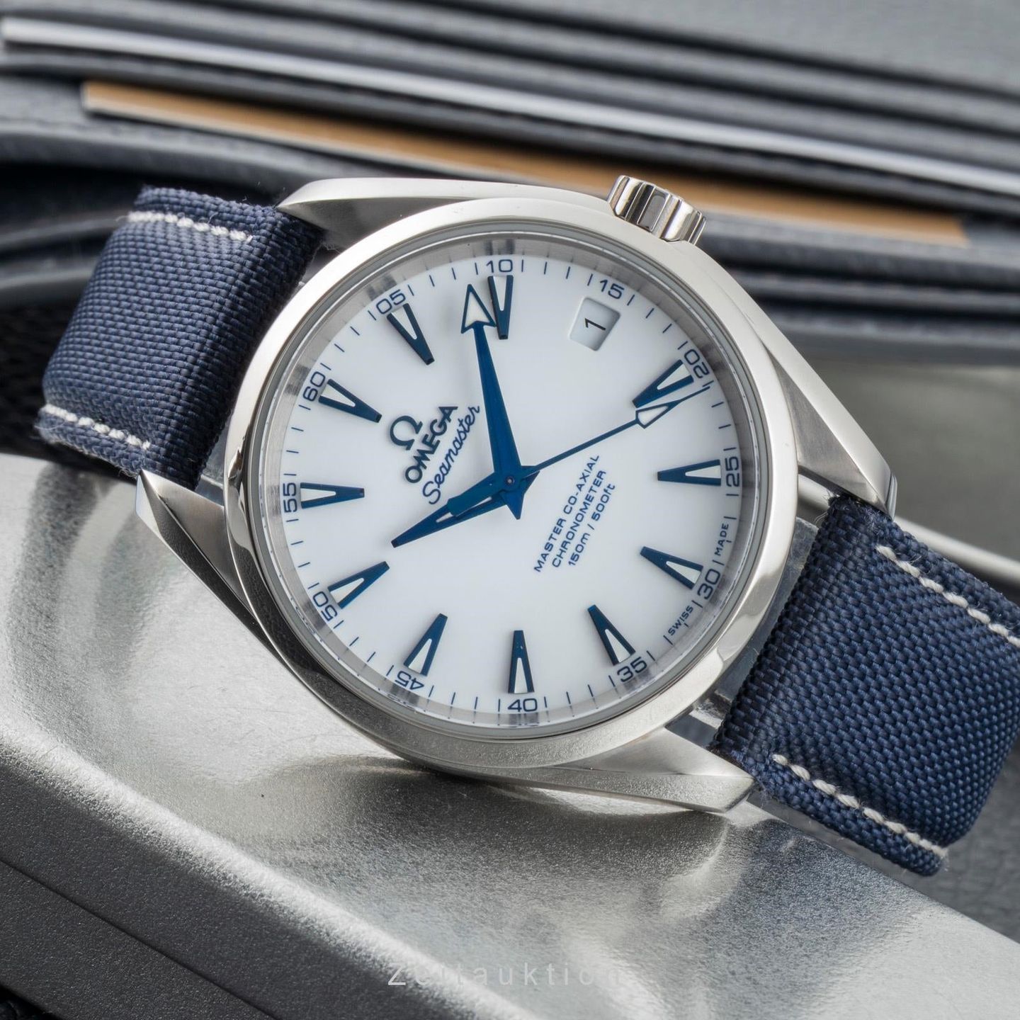 Omega Seamaster Aqua Terra 231.92.39.21.04.001 (Onbekend (willekeurig serienummer)) - 39mm Titanium (2/8)