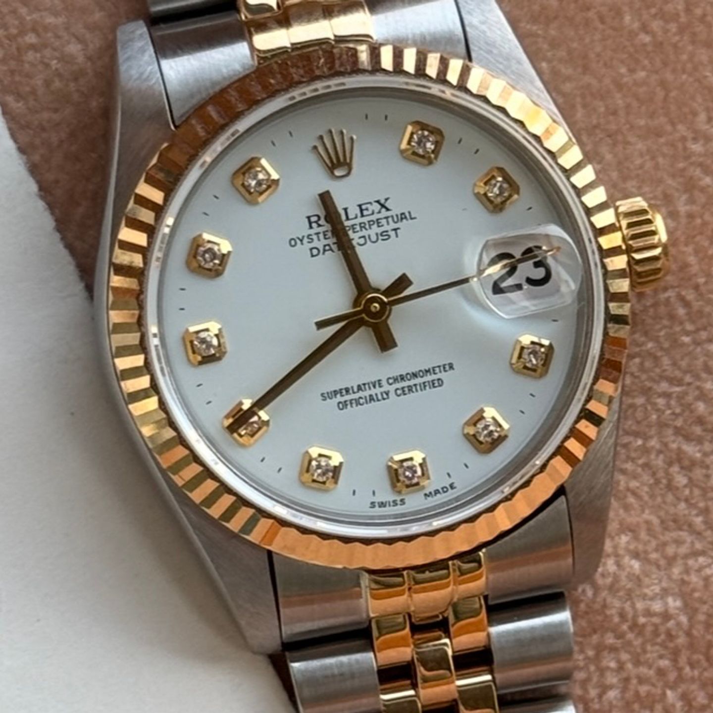 Rolex Datejust 31 68273 (1993) - White dial 31 mm Gold/Steel case (2/8)