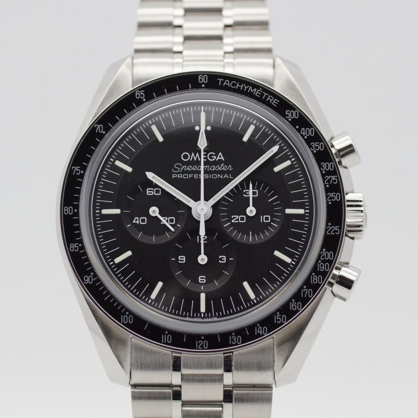 Omega Speedmaster Professional Moonwatch 310.30.42.50.01.002 (2025) - Zwart wijzerplaat 42mm Staal (2/8)