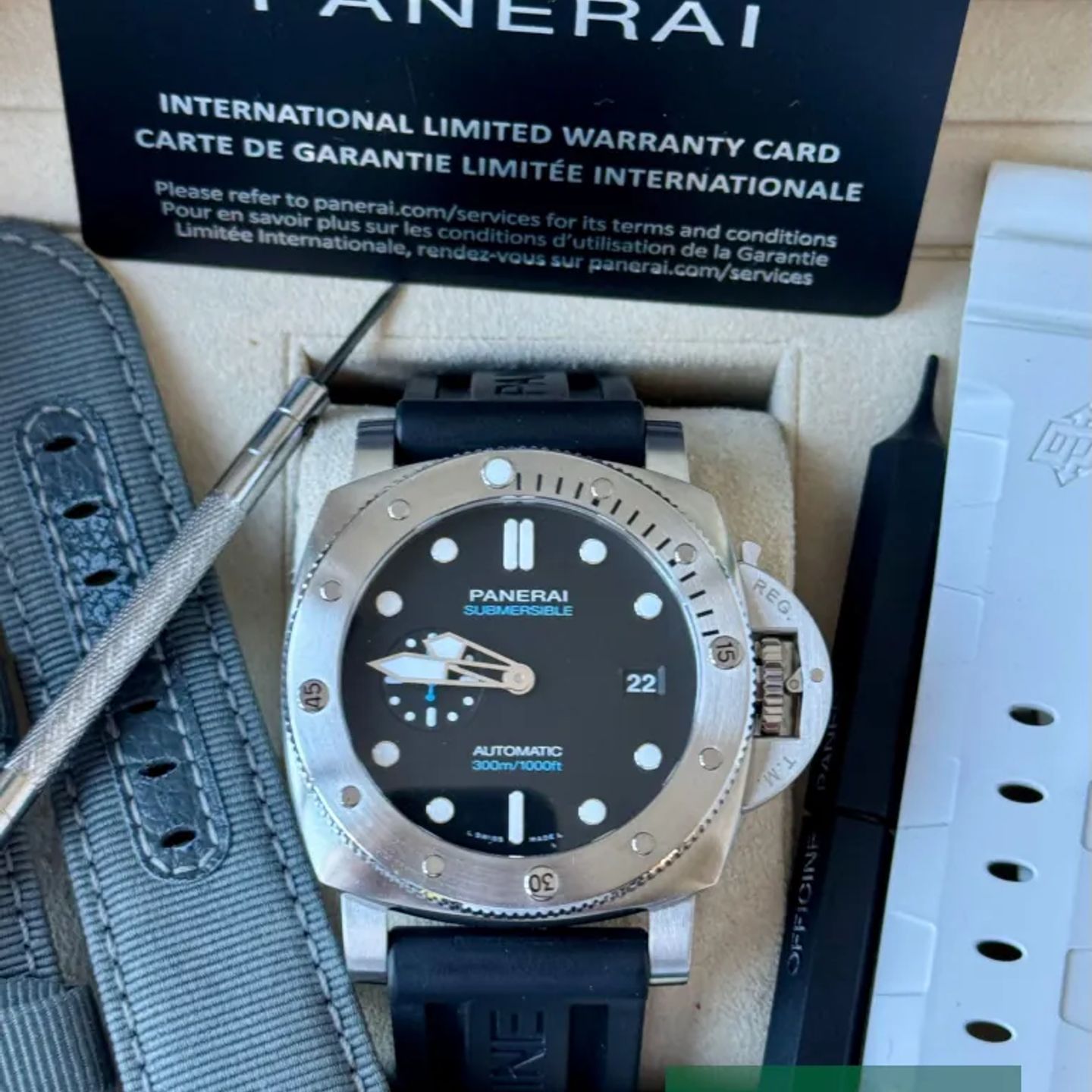Panerai Luminor Submersible PAM01229 - (7/7)