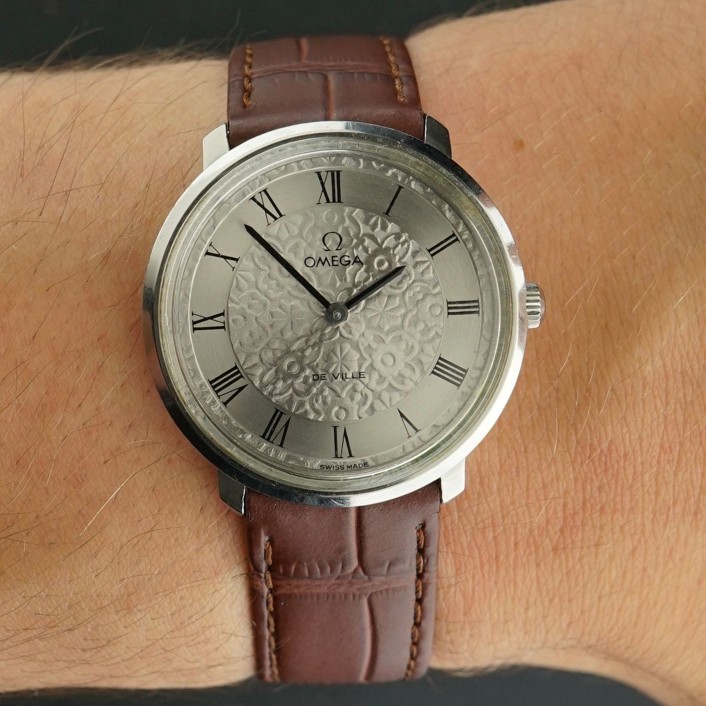 Omega De Ville 111.0107 (1973) - Silver dial 33 mm Steel case (2/8)