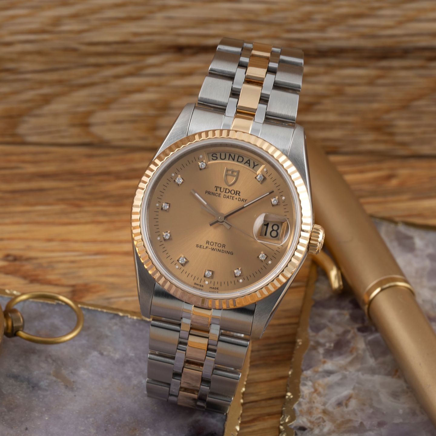 Tudor Prince Date 76213 - (1/8)