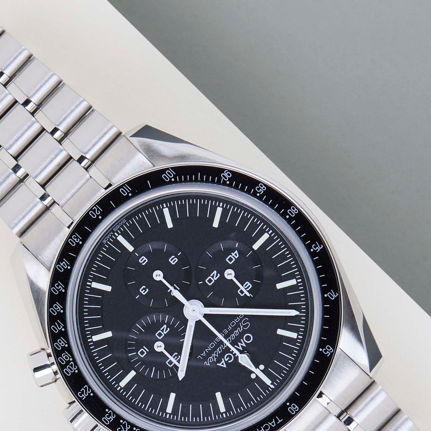 Omega Speedmaster Professional Moonwatch 310.30.42.50.01.002 - (4/8)