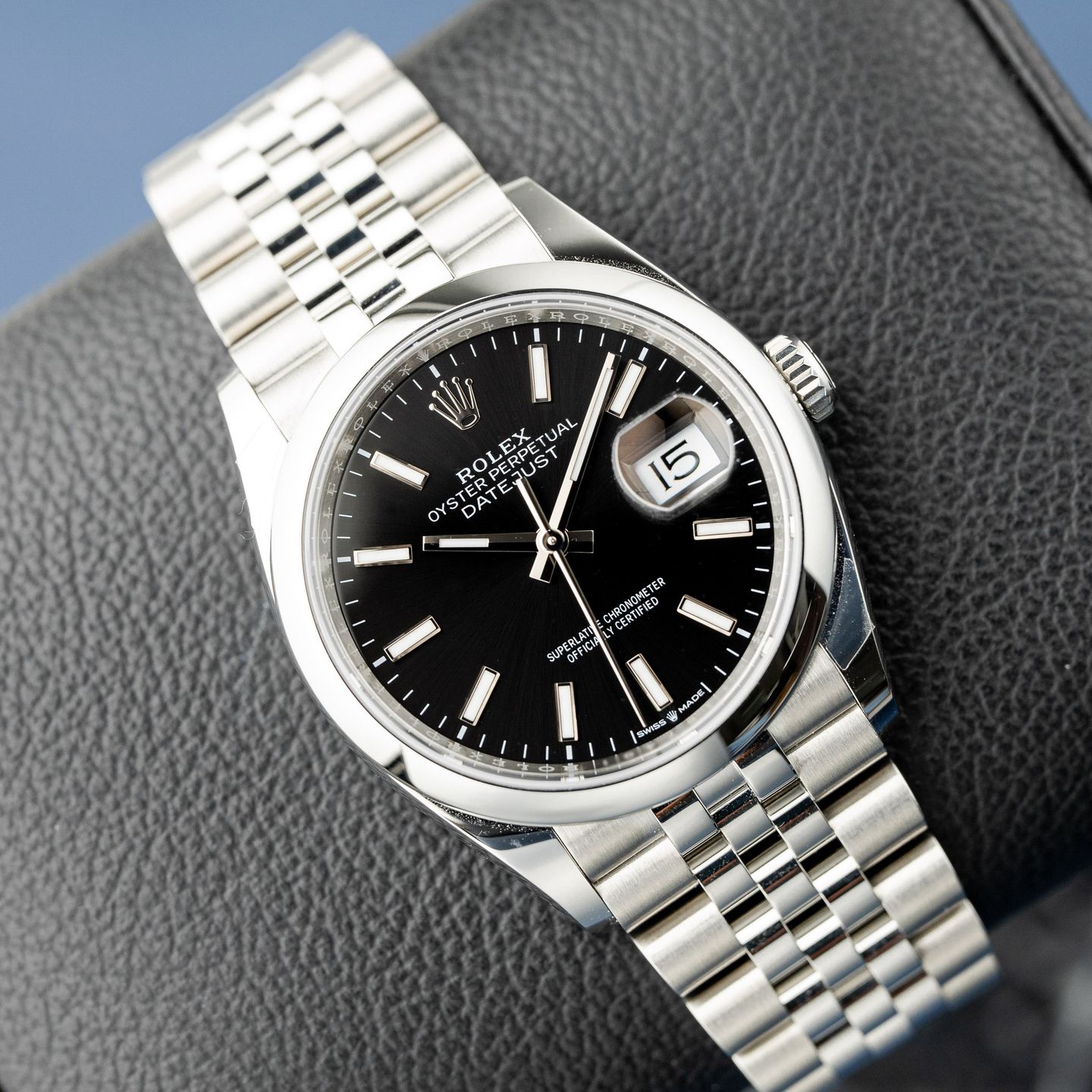 Rolex Datejust 36 126200 (2026) - 36mm Staal (2/8)