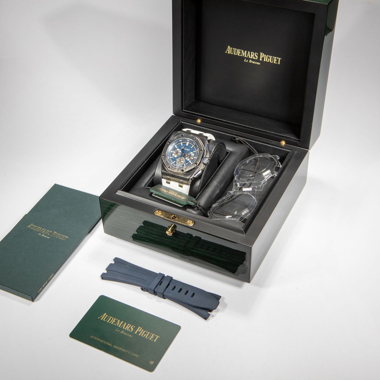 Audemars Piguet Royal Oak Offshore 26480TI.OO.A027CA.01 - (2/4)