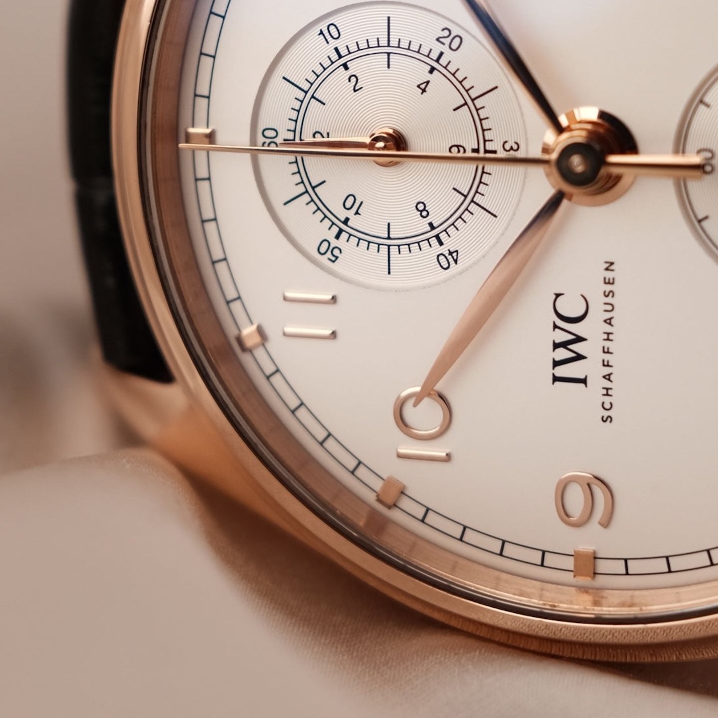 IWC Portuguese Chronograph IW390301 (2018) - Wit wijzerplaat 42mm Roodgoud (5/8)