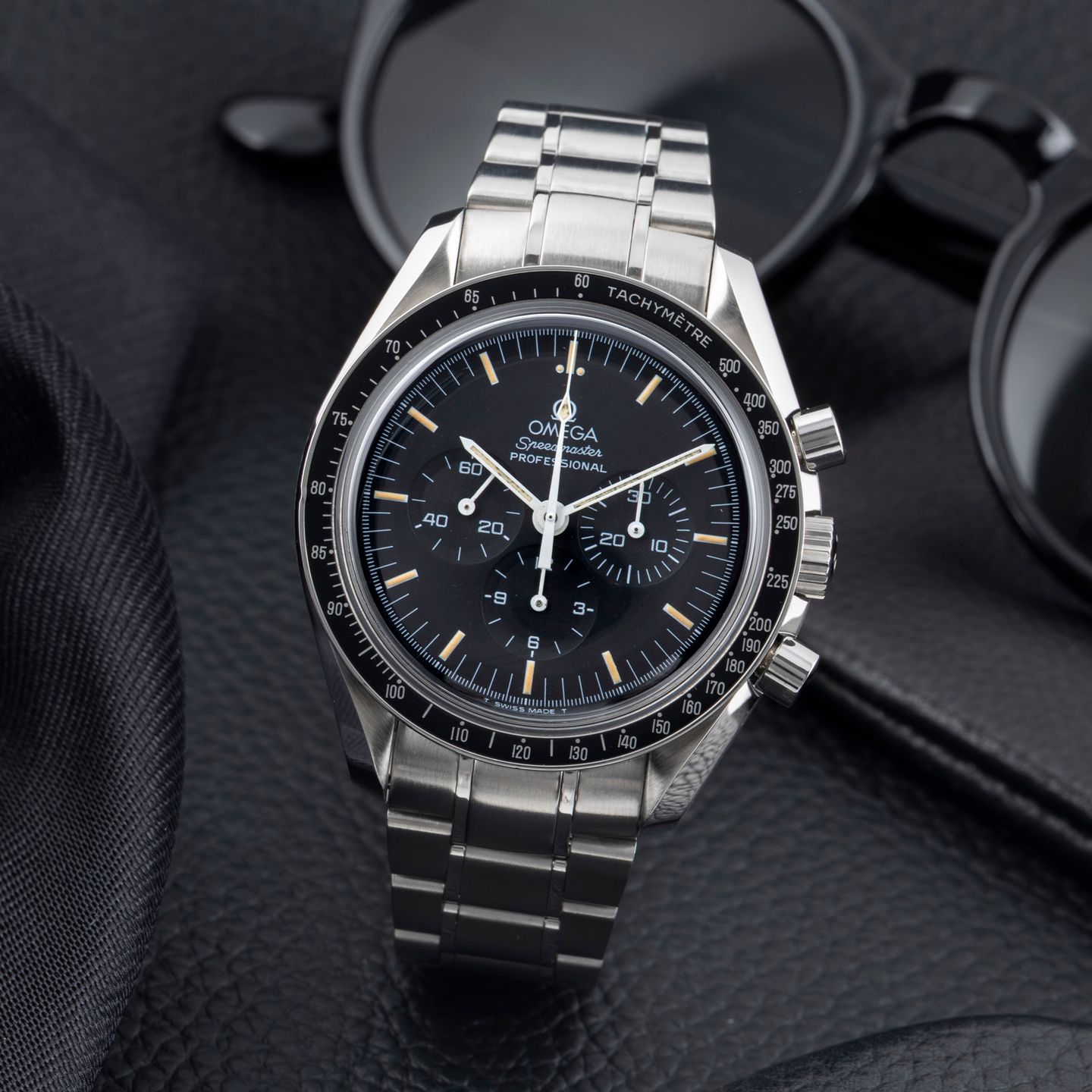 Omega Speedmaster Professional Moonwatch 3570.50.00 (Unknown (random serial)) - Black dial 42 mm Steel case (1/8)