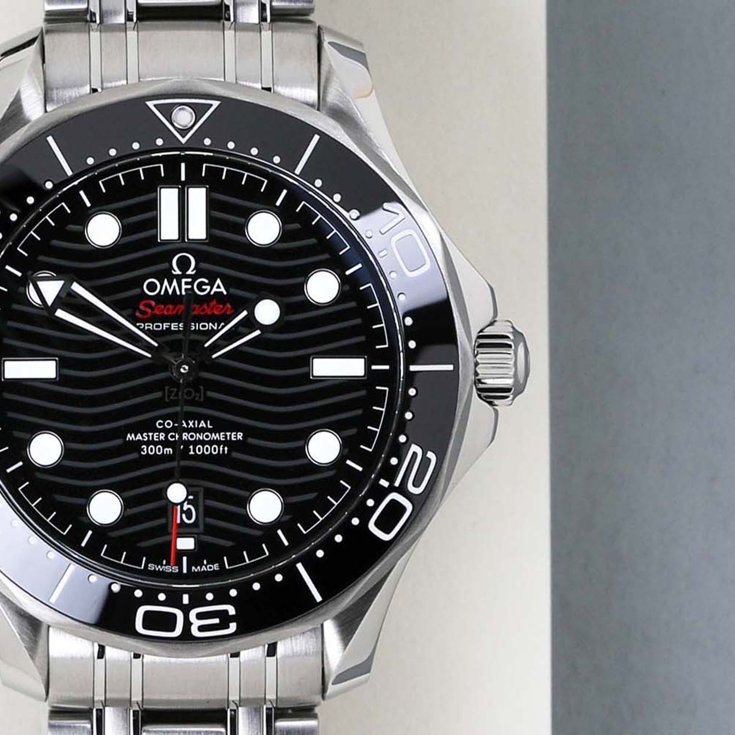 Omega Seamaster Diver 300 M 210.30.42.20.01.001 (2021) - Zwart wijzerplaat 42mm Staal (5/8)