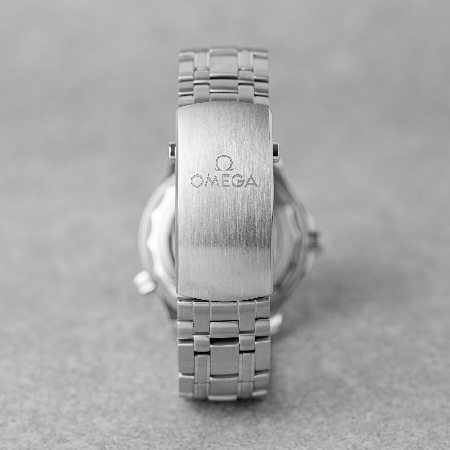 Omega Seamaster Diver 300 M 210.30.42.20.04.001 - (6/8)