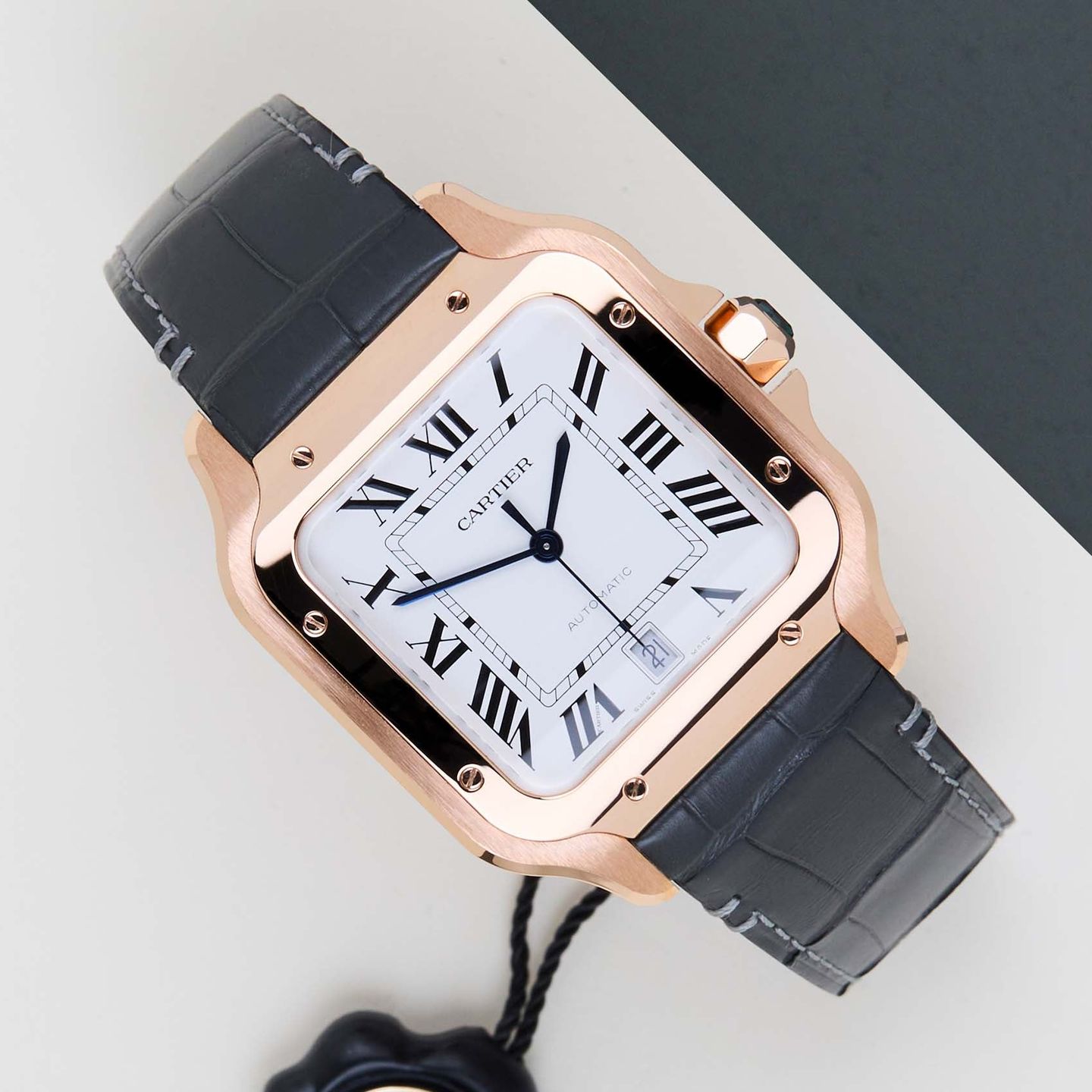Cartier Santos WGSA0019 (2026) - Silver dial 39 mm Rose Gold case (1/8)