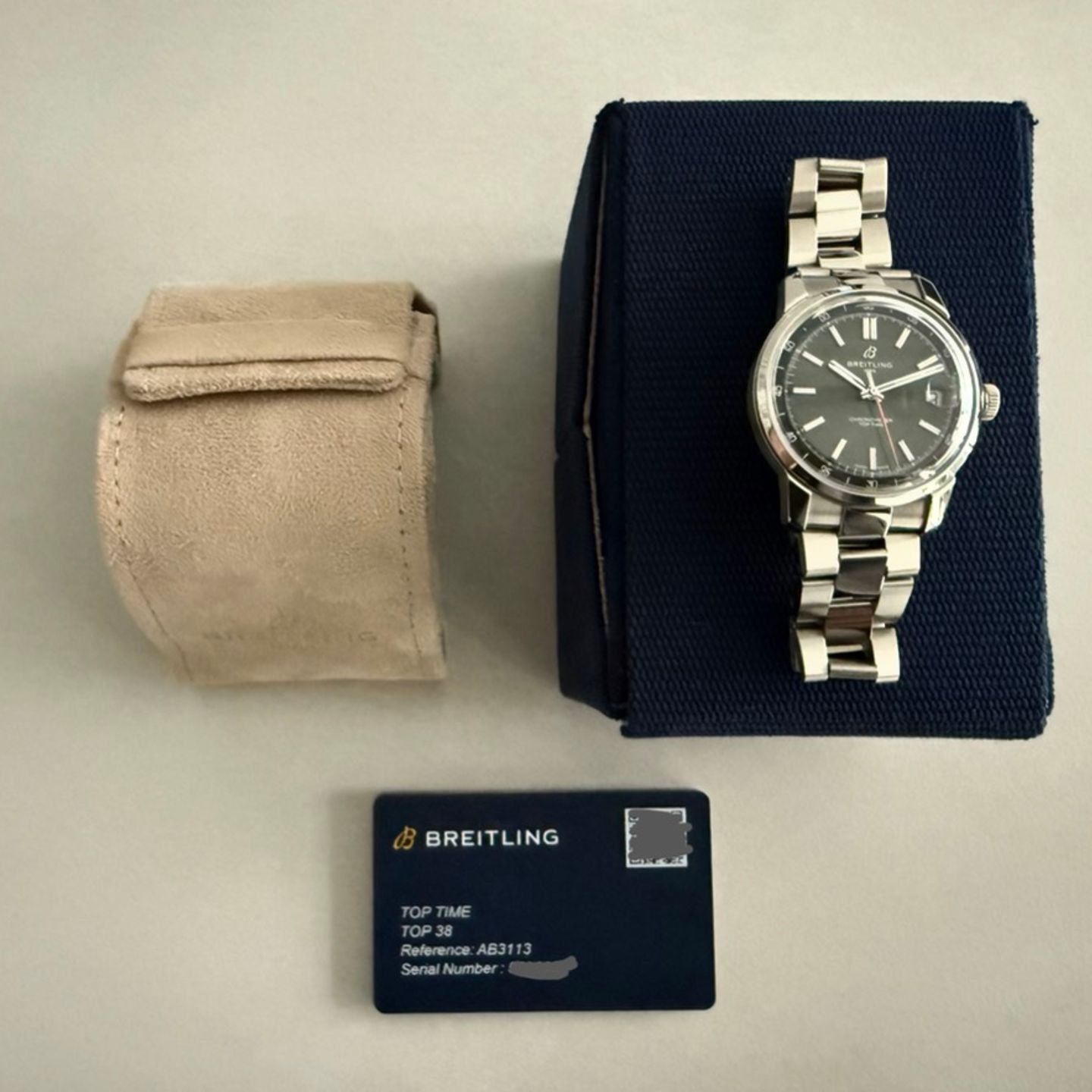 Breitling Top Time AB3113171L1A1 (2025) - Green dial 38 mm Steel case (2/7)