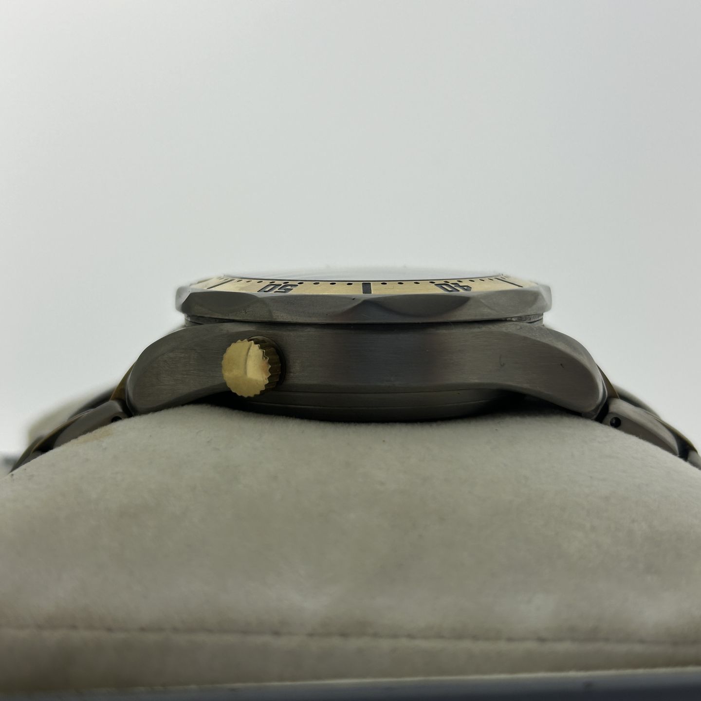 Omega Seamaster Diver 300 M 2297.80.00 - (4/8)