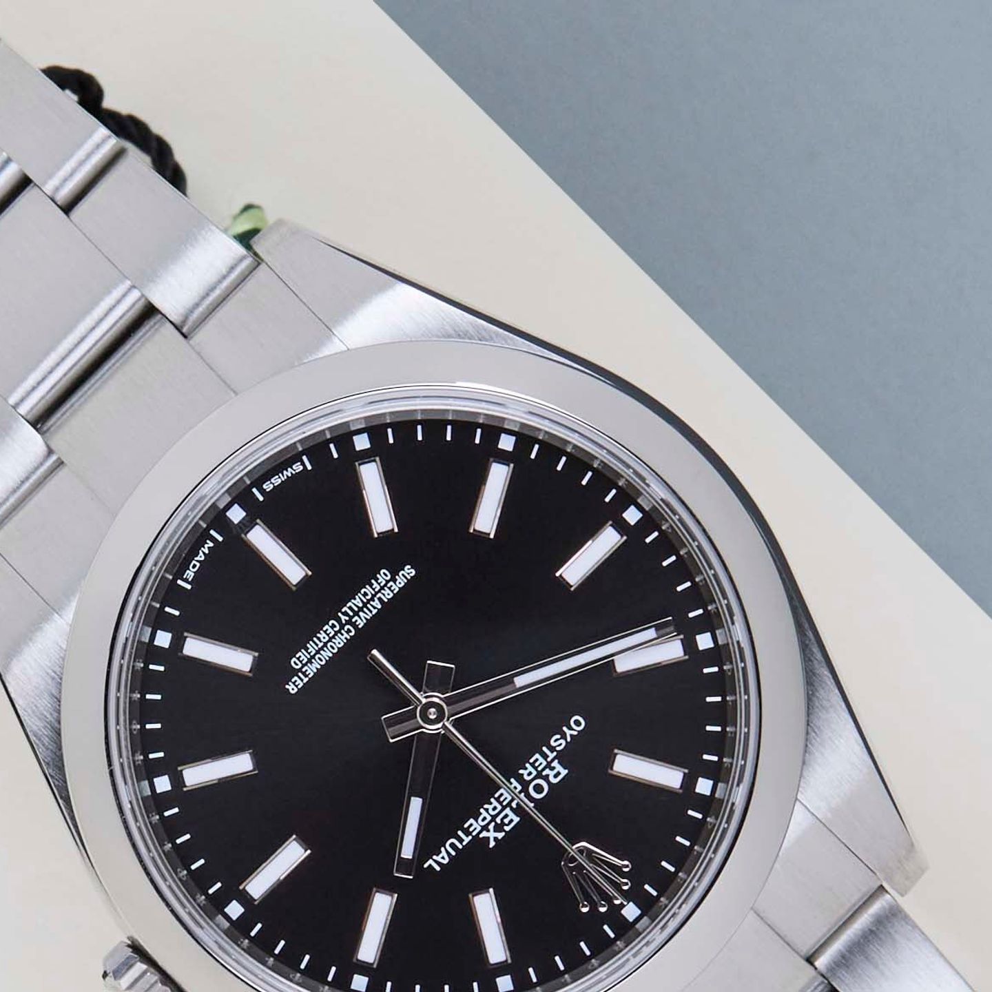 Rolex Oyster Perpetual 39 114300 - (4/8)