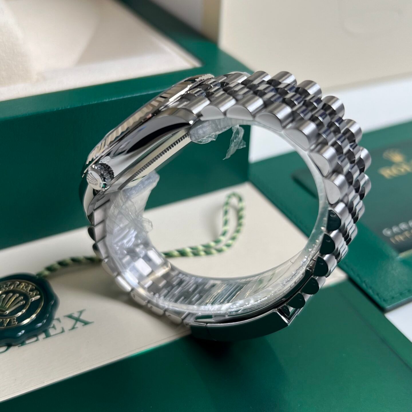 Rolex Datejust 41 126334 (2024) - Grijs wijzerplaat 41mm Staal (4/5)