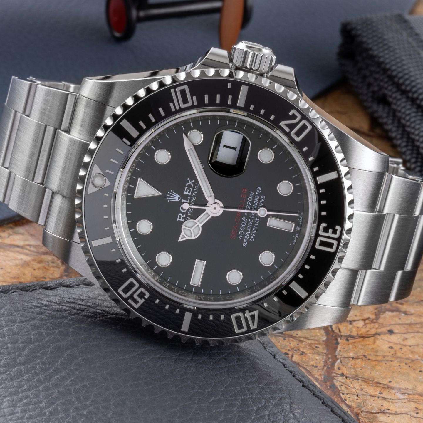 Rolex Sea-Dweller 126600 (2018) - Zwart wijzerplaat 43mm Staal (2/8)