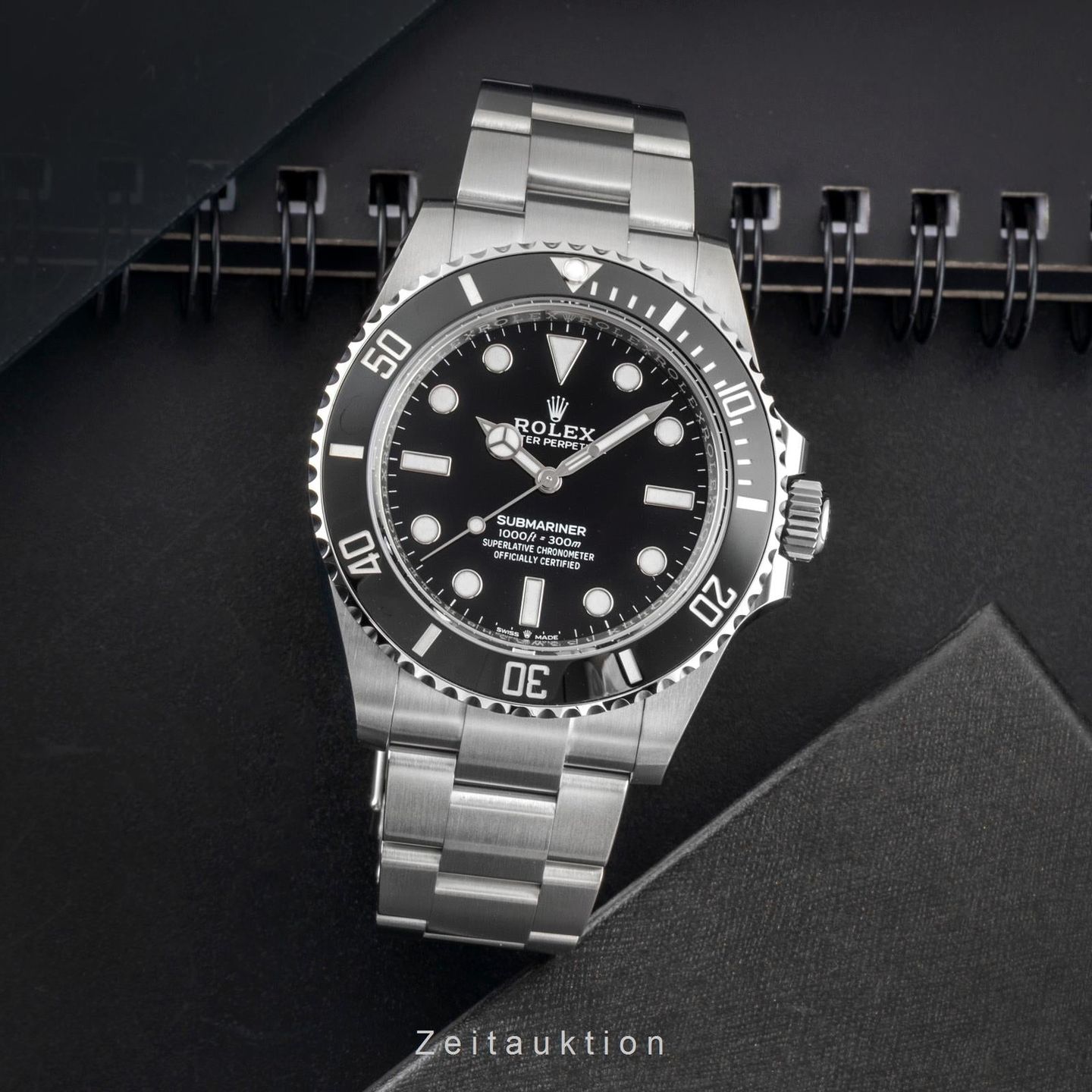 Rolex Submariner No Date 124060 (Unknown (random serial)) - Black dial 41 mm Steel case (3/8)