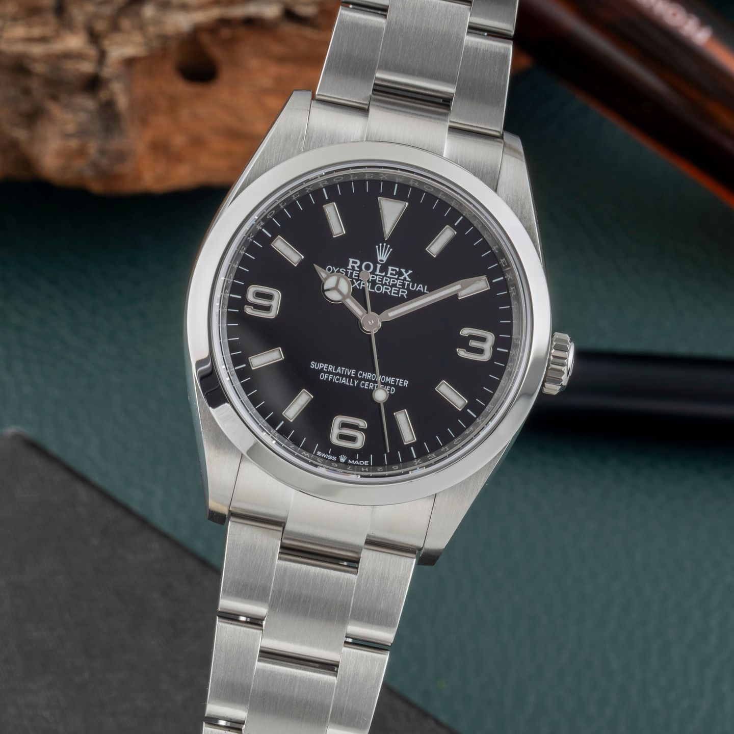 Rolex Explorer 124270 (2021) - Black dial 36 mm Steel case (3/8)