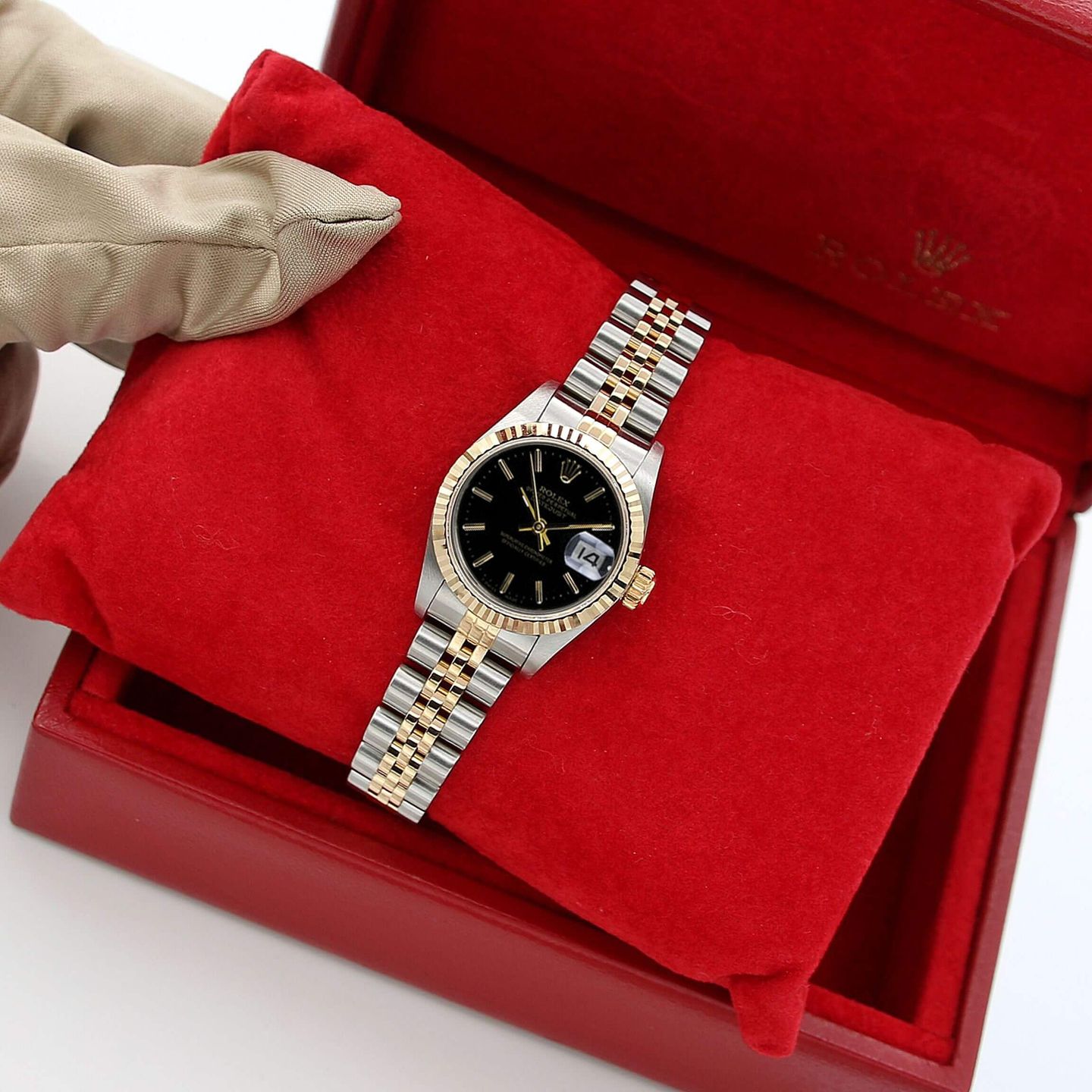 Rolex Lady-Datejust 69173 (Onbekend (willekeurig serienummer)) - Zwart wijzerplaat 26mm Goud/Staal (1/6)