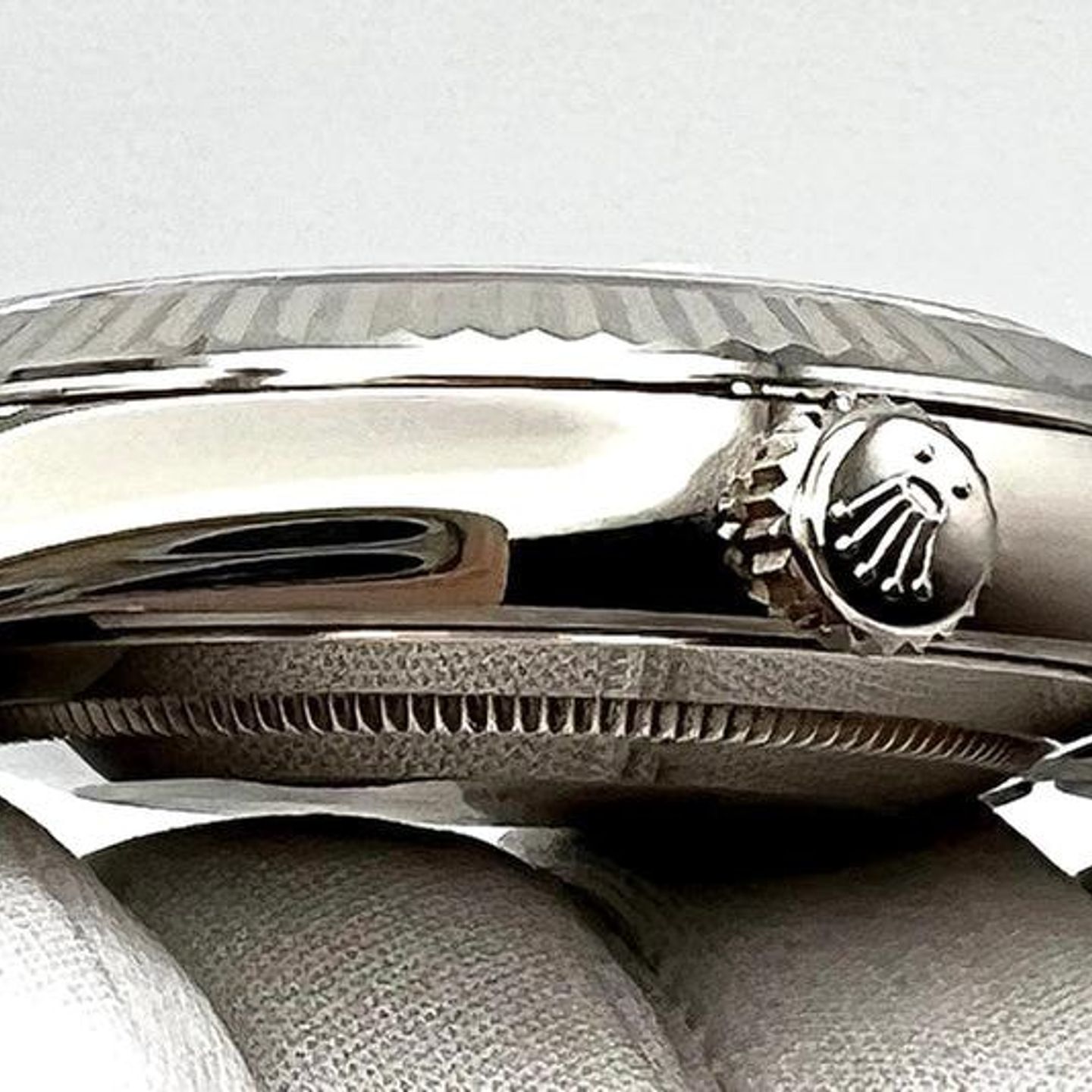Rolex Day-Date 40 228239 - (8/15)
