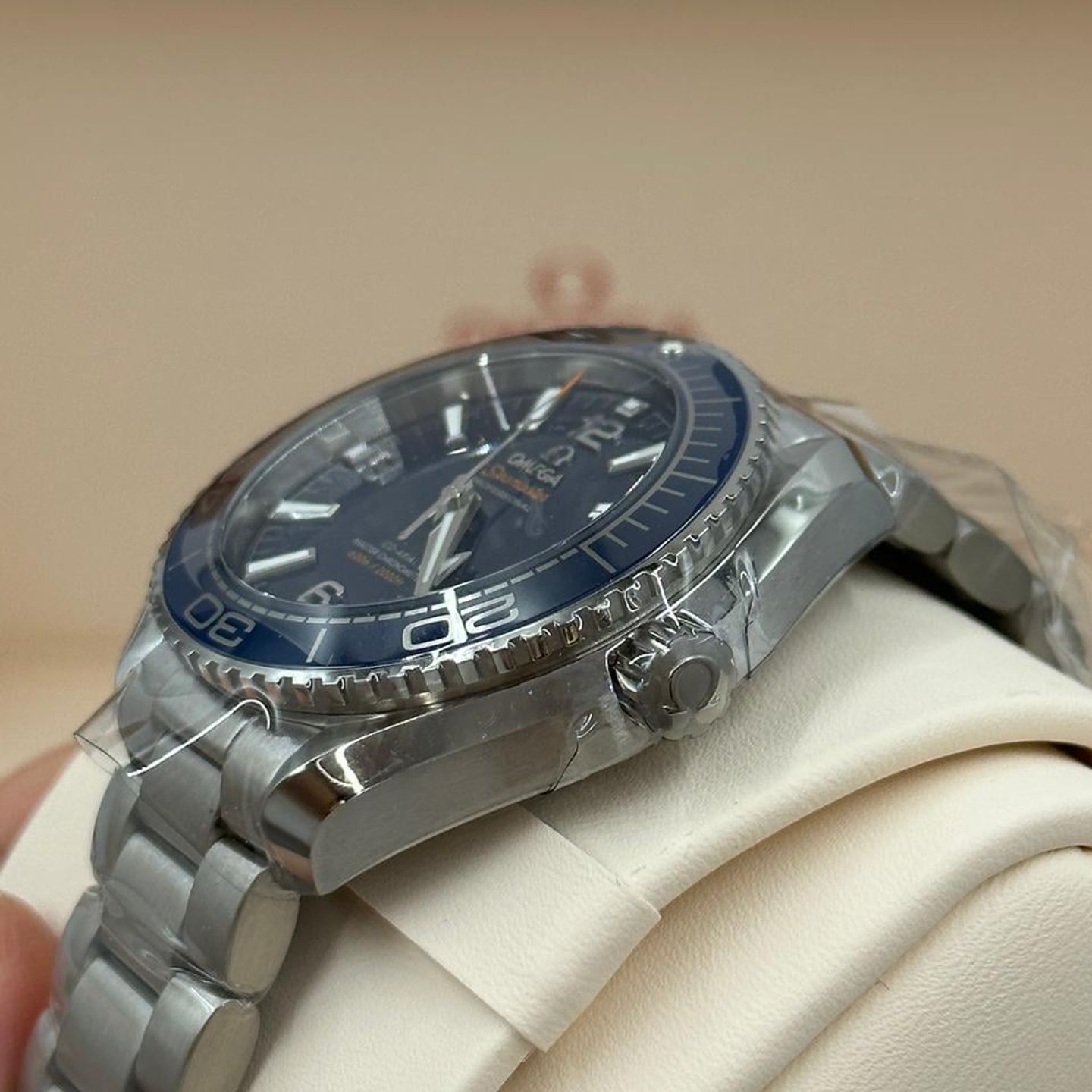 Omega Seamaster Planet Ocean 215.30.40.20.03.001 - (9/10)