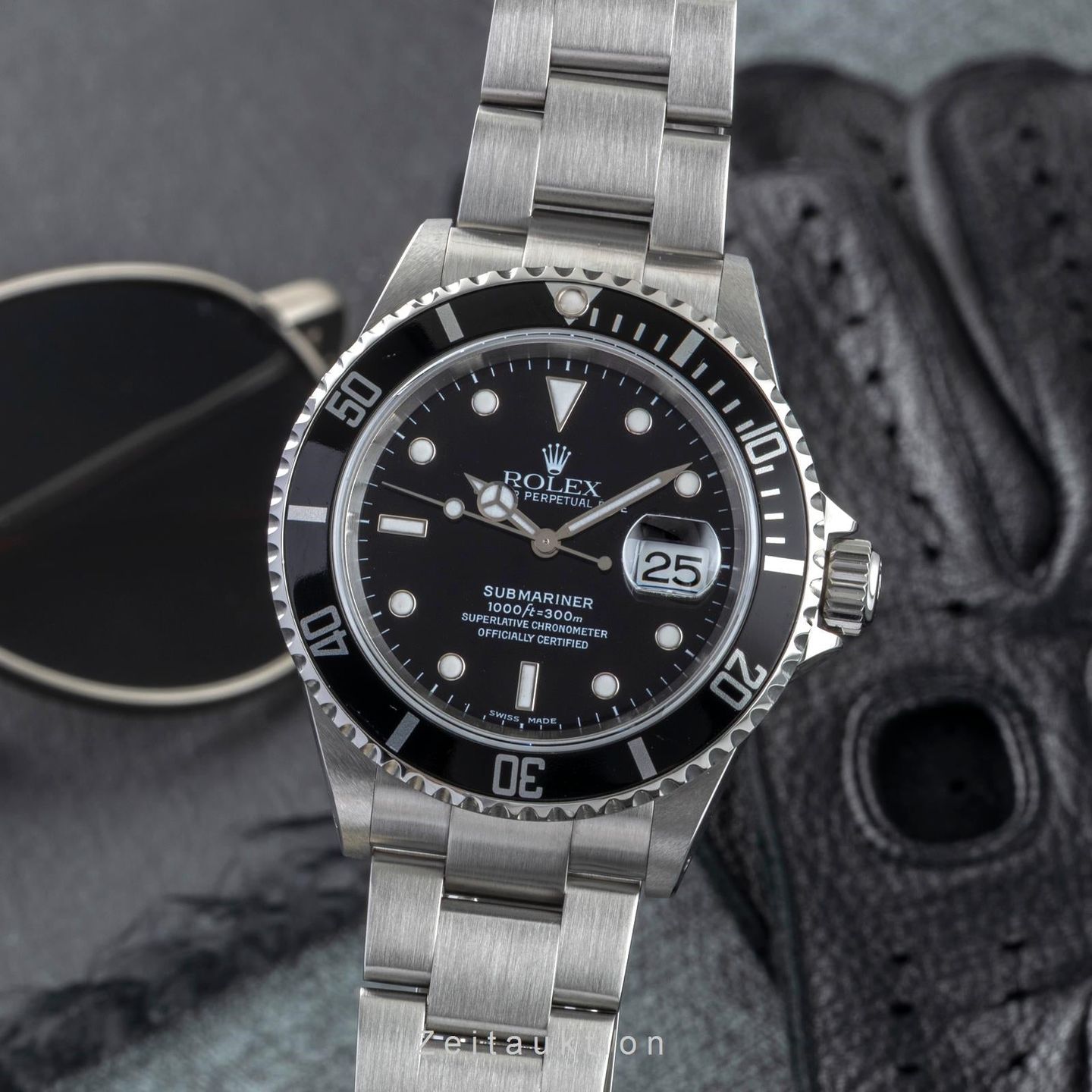 Rolex Submariner Date 16610 (Unknown (random serial)) - Black dial 40 mm Steel case (1/8)