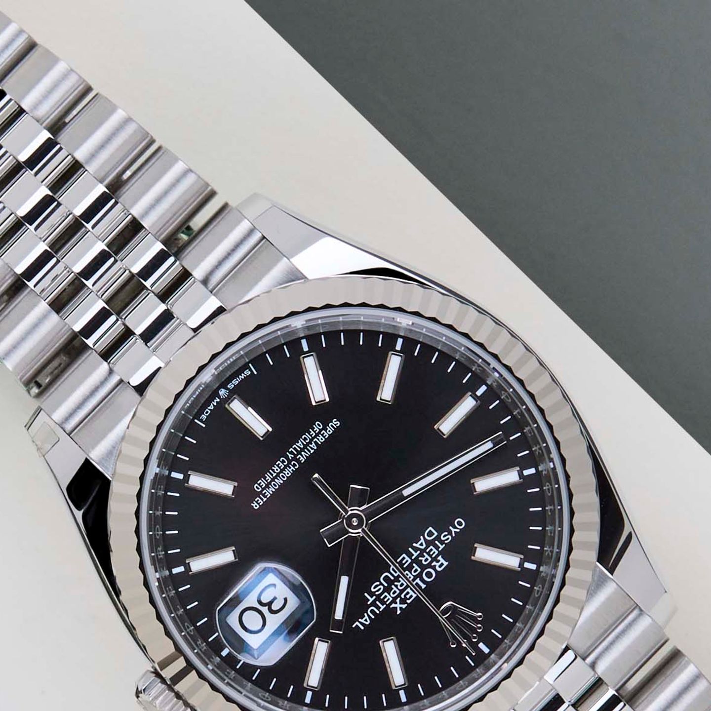 Rolex Datejust 36 126234 (2026) - Black dial 36 mm Steel case (4/8)