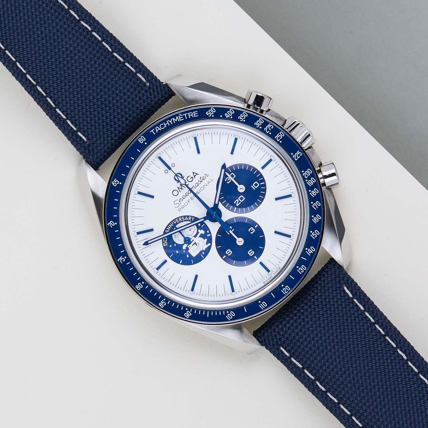 Omega Speedmaster Professional Moonwatch 310.32.42.50.02.001 (2025) - Zilver wijzerplaat 42mm Staal (1/8)