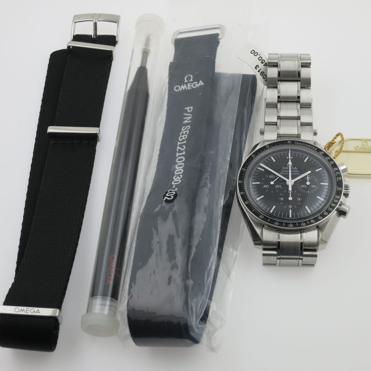 Omega Speedmaster Professional Moonwatch 311.30.42.30.01.005 (2016) - Black dial 42 mm Steel case (4/4)