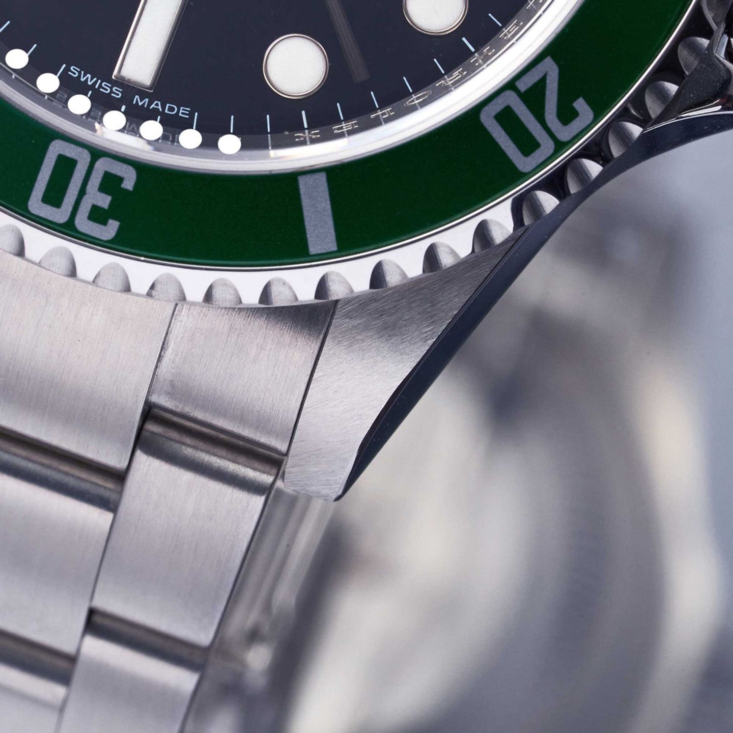 Rolex Submariner Date 16610LV - (8/16)