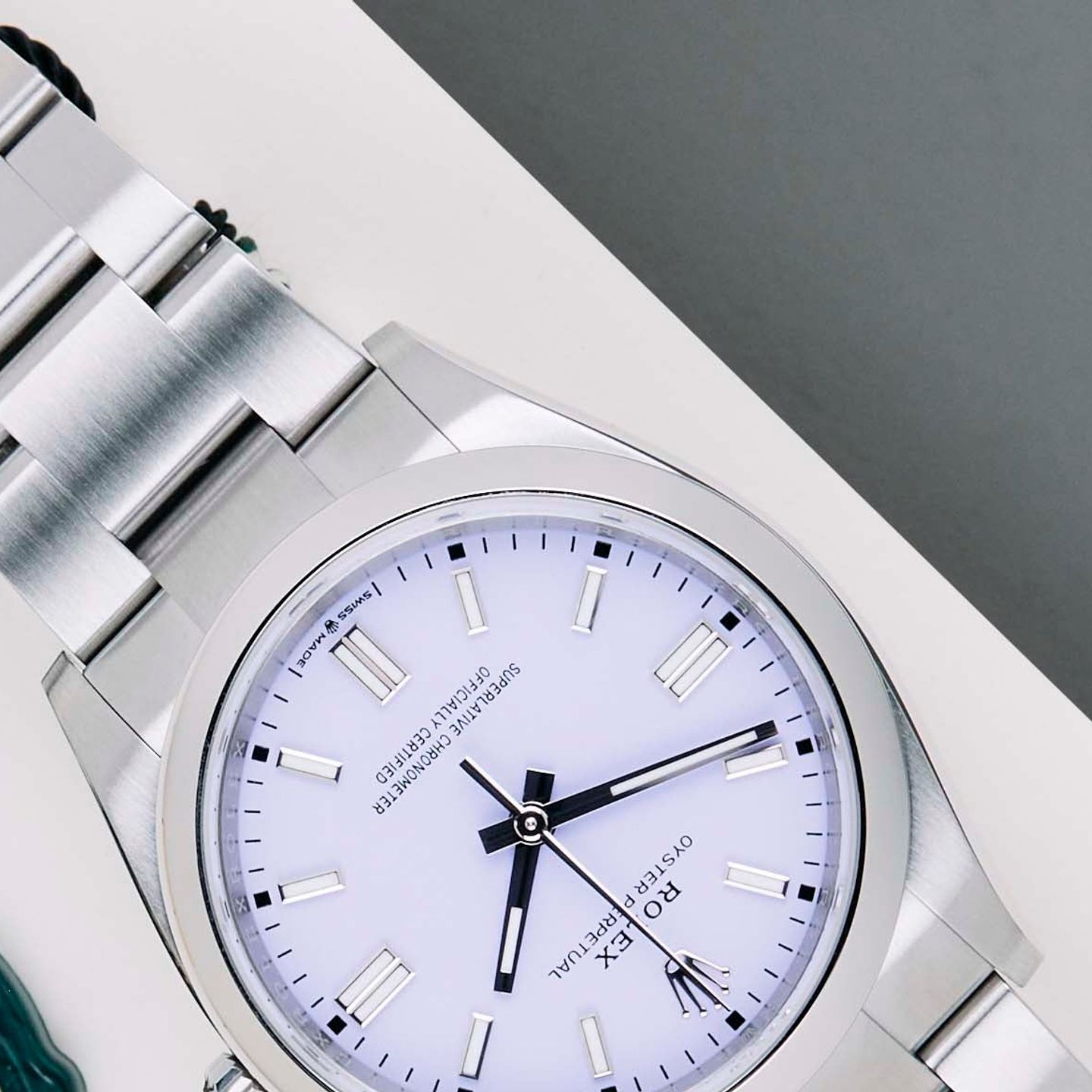 Rolex Oyster Perpetual 36 126000 (2026) - Paars wijzerplaat 36mm Staal (3/8)