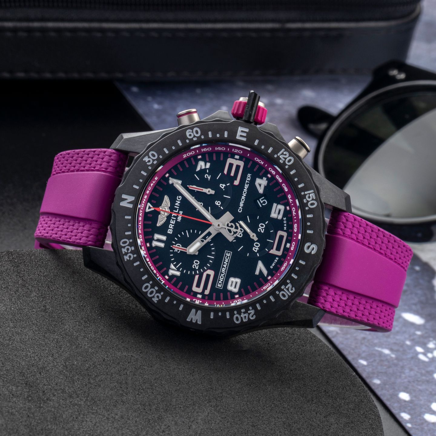 Breitling Endurance Pro X83310F61B1S1 - (2/8)