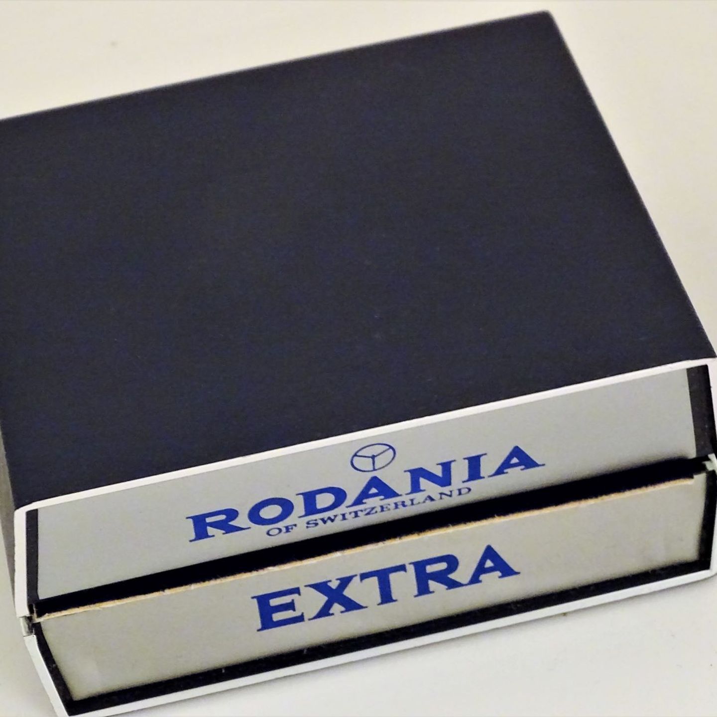 Rodania Vintage 2372.2 (1972) - Black dial 45 mm Steel case (8/8)