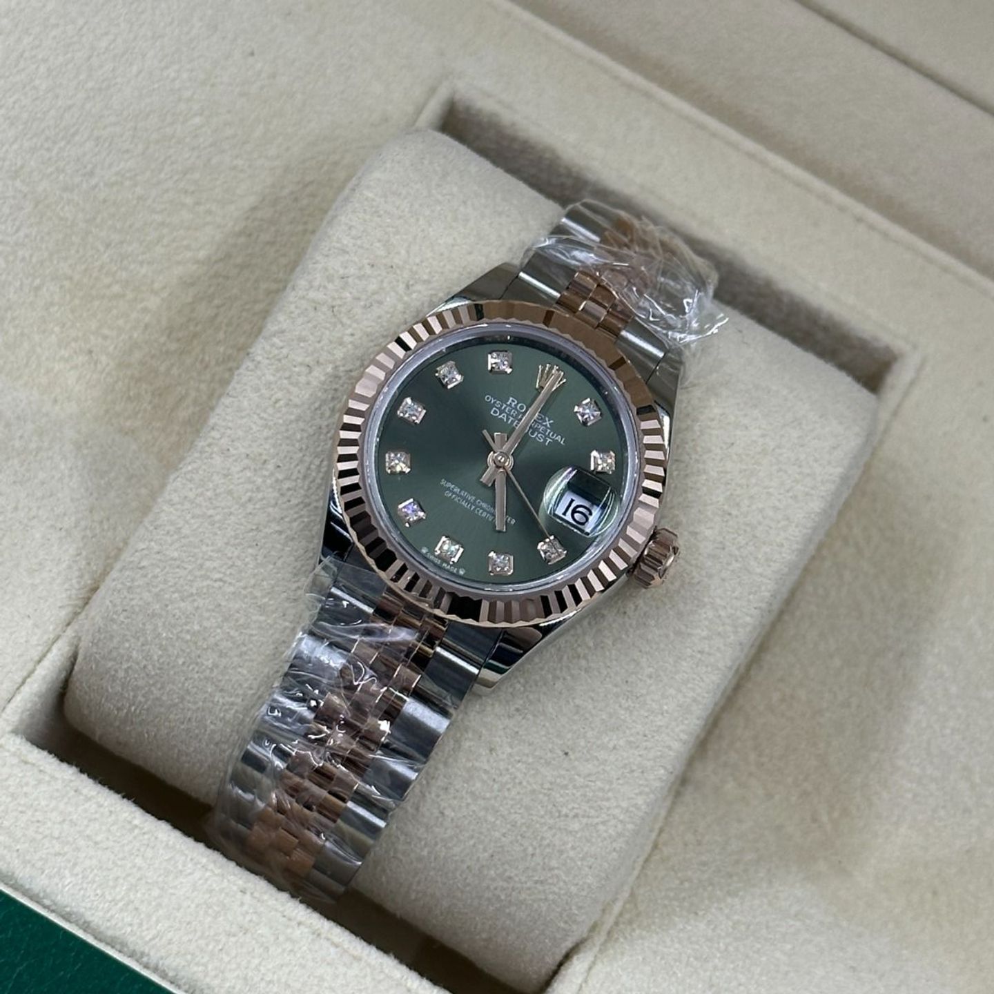 Rolex Lady-Datejust 279171 (2024) - Groen wijzerplaat 28mm Staal (8/8)