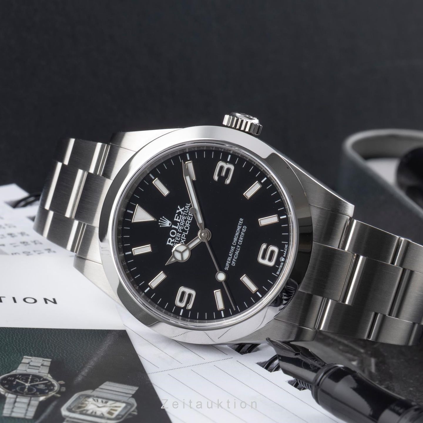 Rolex Explorer 224270 (Unknown (random serial)) - Black dial 40 mm Steel case (2/8)