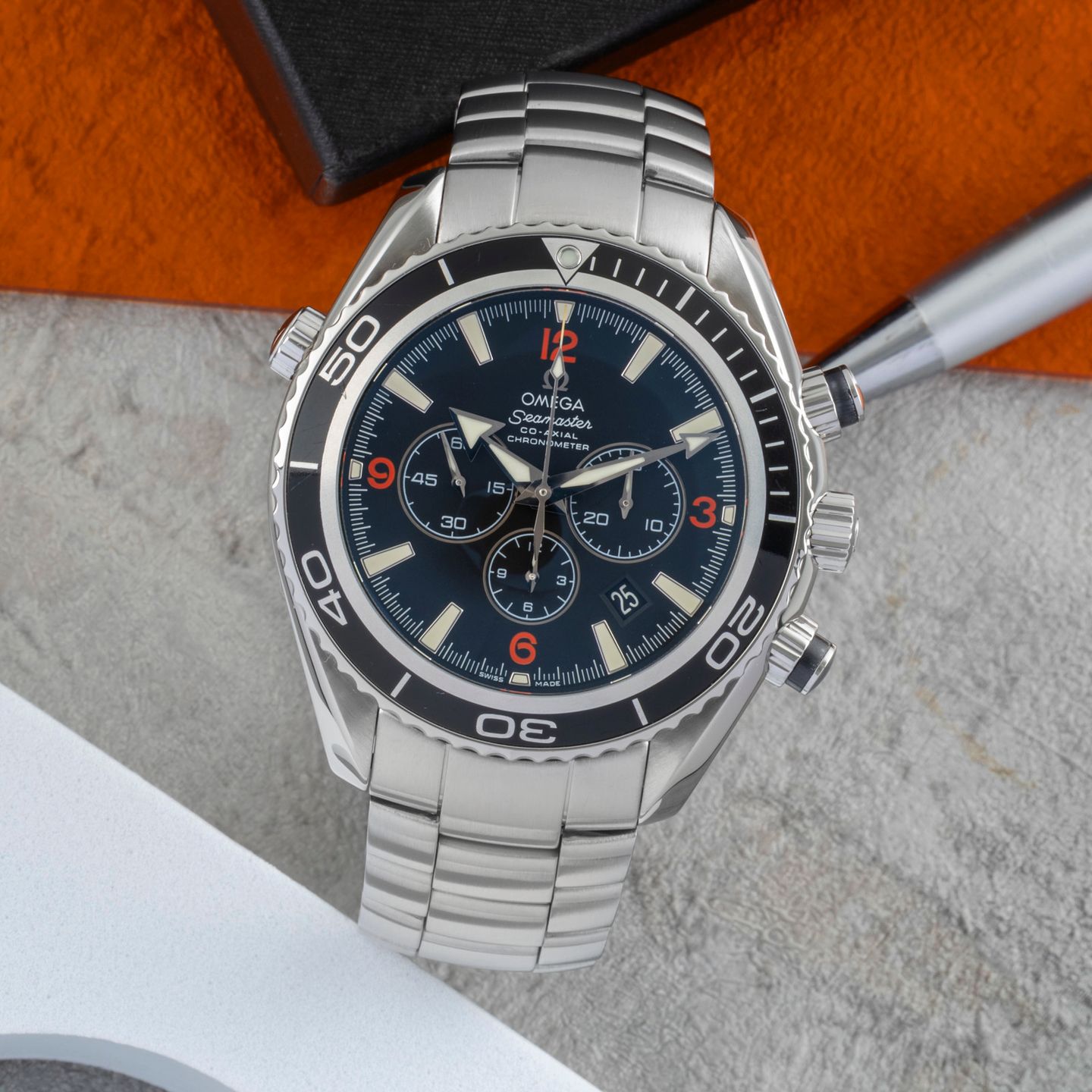 Omega Seamaster Planet Ocean Chronograph 2210.51.00 (Onbekend (willekeurig serienummer)) - Zwart wijzerplaat 46mm Staal (1/8)