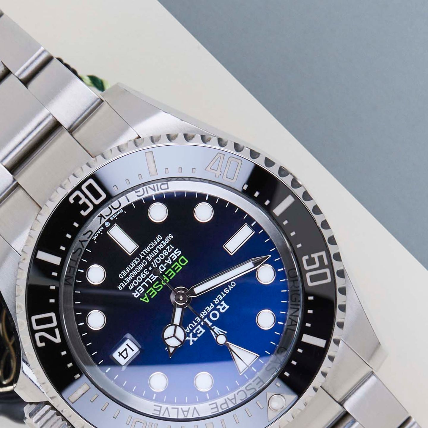 Rolex Sea-Dweller Deepsea 136660 (2023) - 44 mm Steel case (4/8)