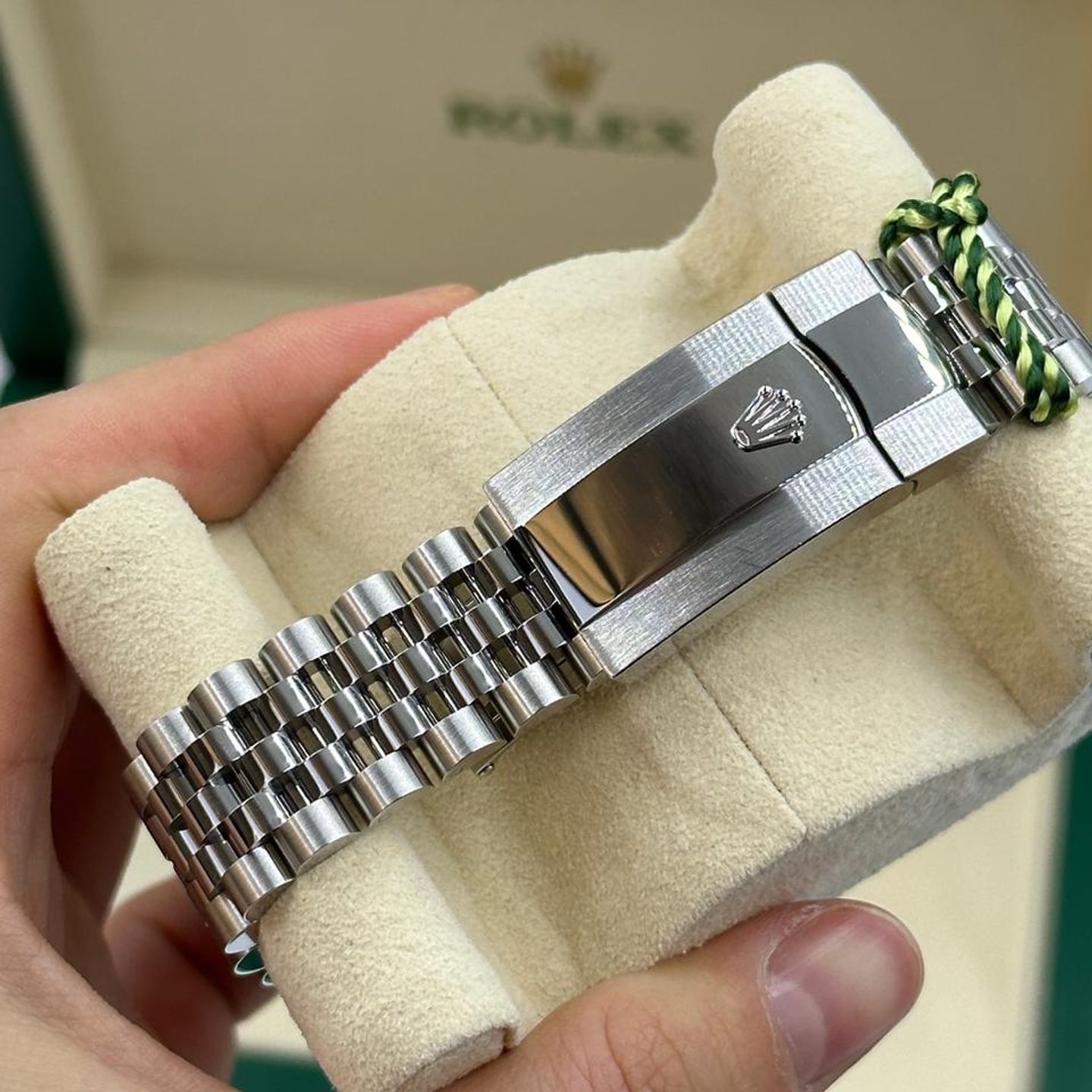 Rolex Datejust 126200 - (3/10)